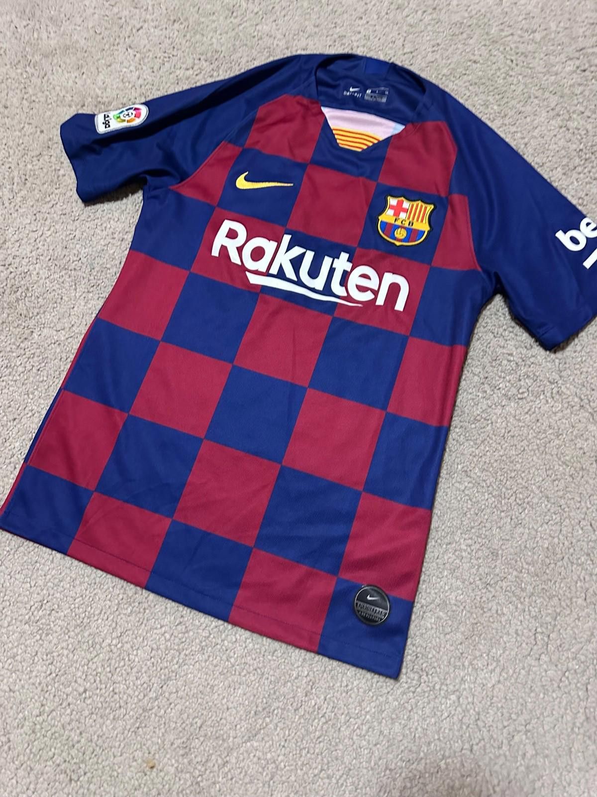 Nike BARCELONA 2019/2020 HOME FOOTBALL SOCCER SHIRT JERSEY NIKE Size US S / EU 44-46 / 1 - 2 Thumbnail
