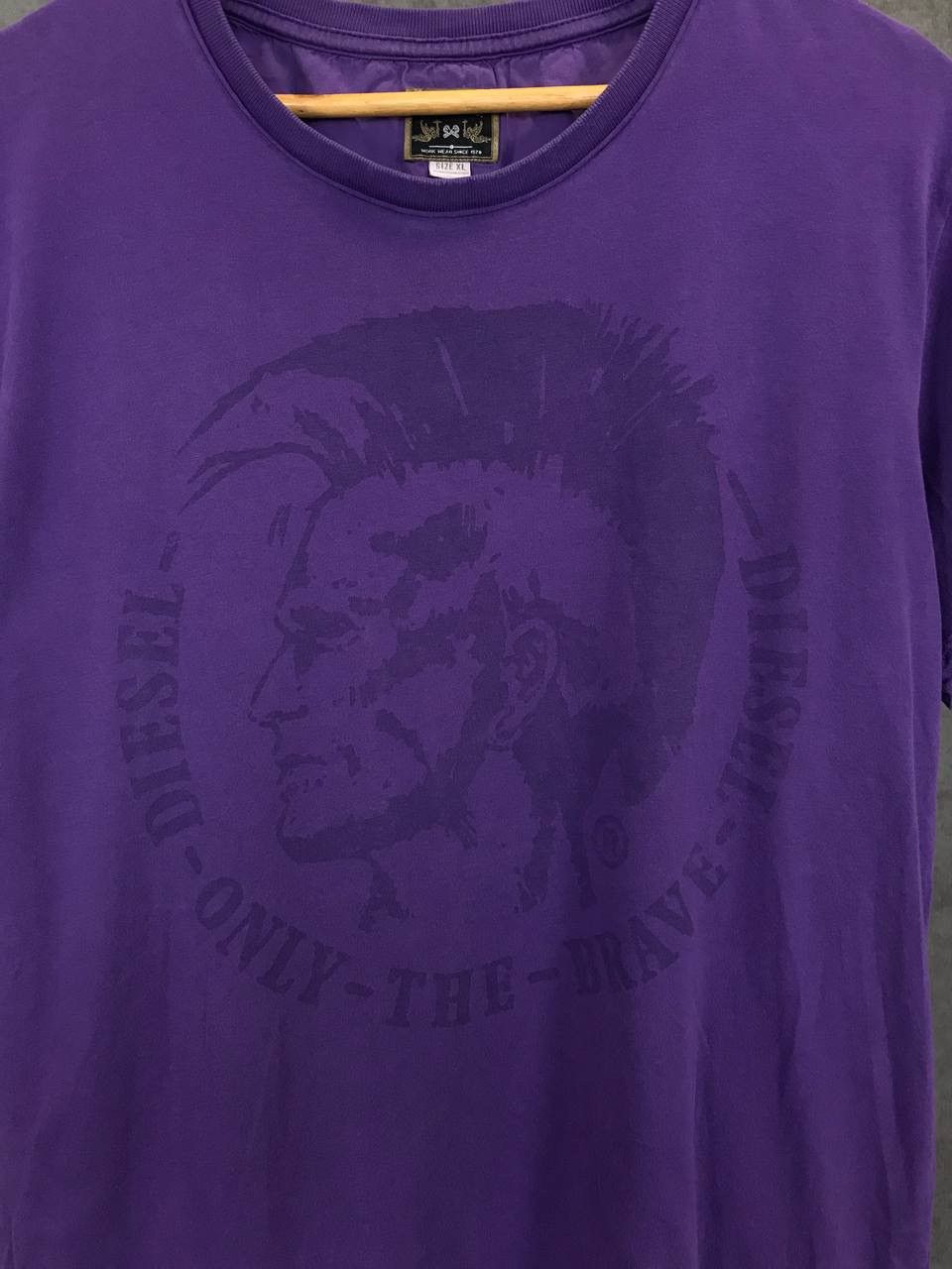 Diesel Diesel vintage designer big center logo tee Size US XL / EU 56 / 4 - 3 Thumbnail