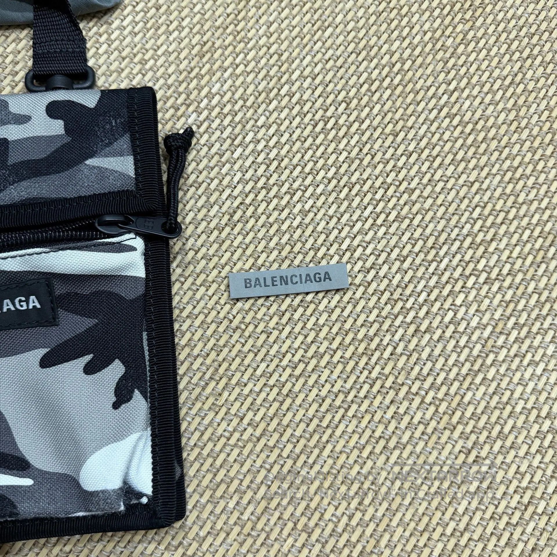 Balenciaga Balenciaga Explorer Camouflage Crossbody Bag. Size ONE SIZE - 4 Thumbnail