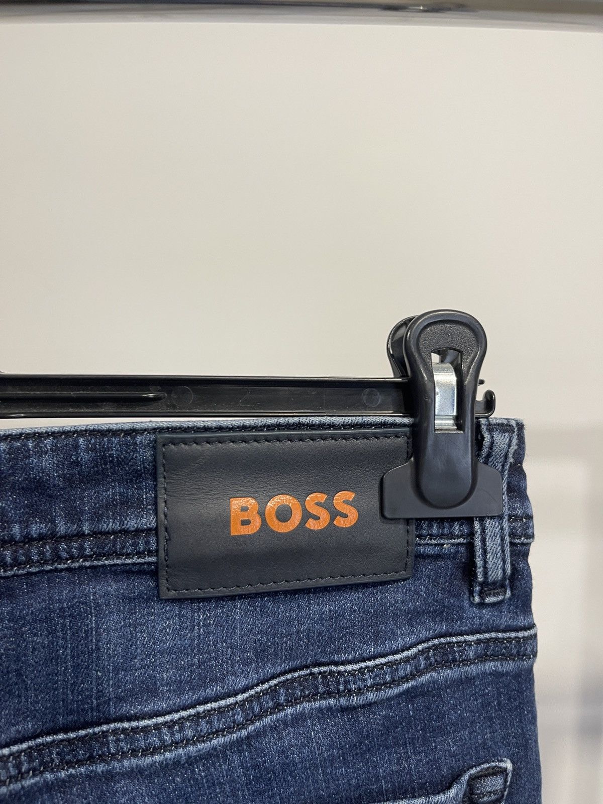 Hugo Boss Vintage Hugo boss men’s jeans blue denim pants 32/34 Size US 32 / EU 48 - 4 Thumbnail