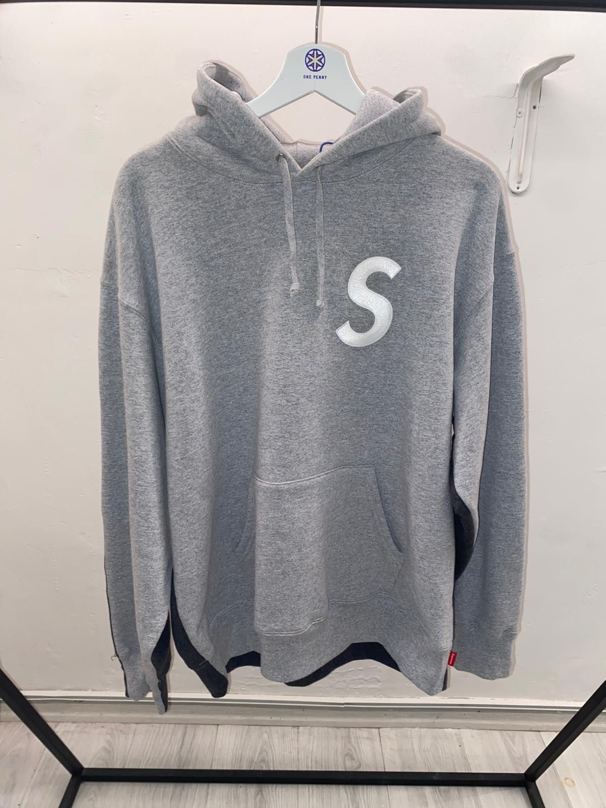 Supreme Supreme Hoodie with Logo Grey Size US M / EU 48-50 / 2 - 1 Thumbnail