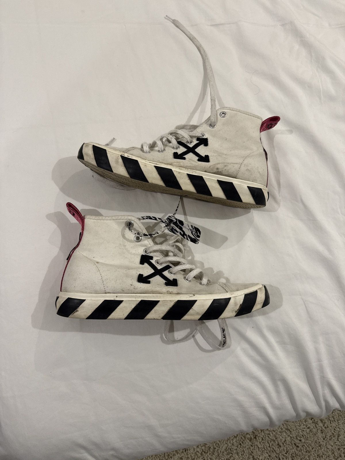 Off-White Off-White Vulcanized High White EU 44 (US 10) Size US 11 / EU 44 - 6 Thumbnail