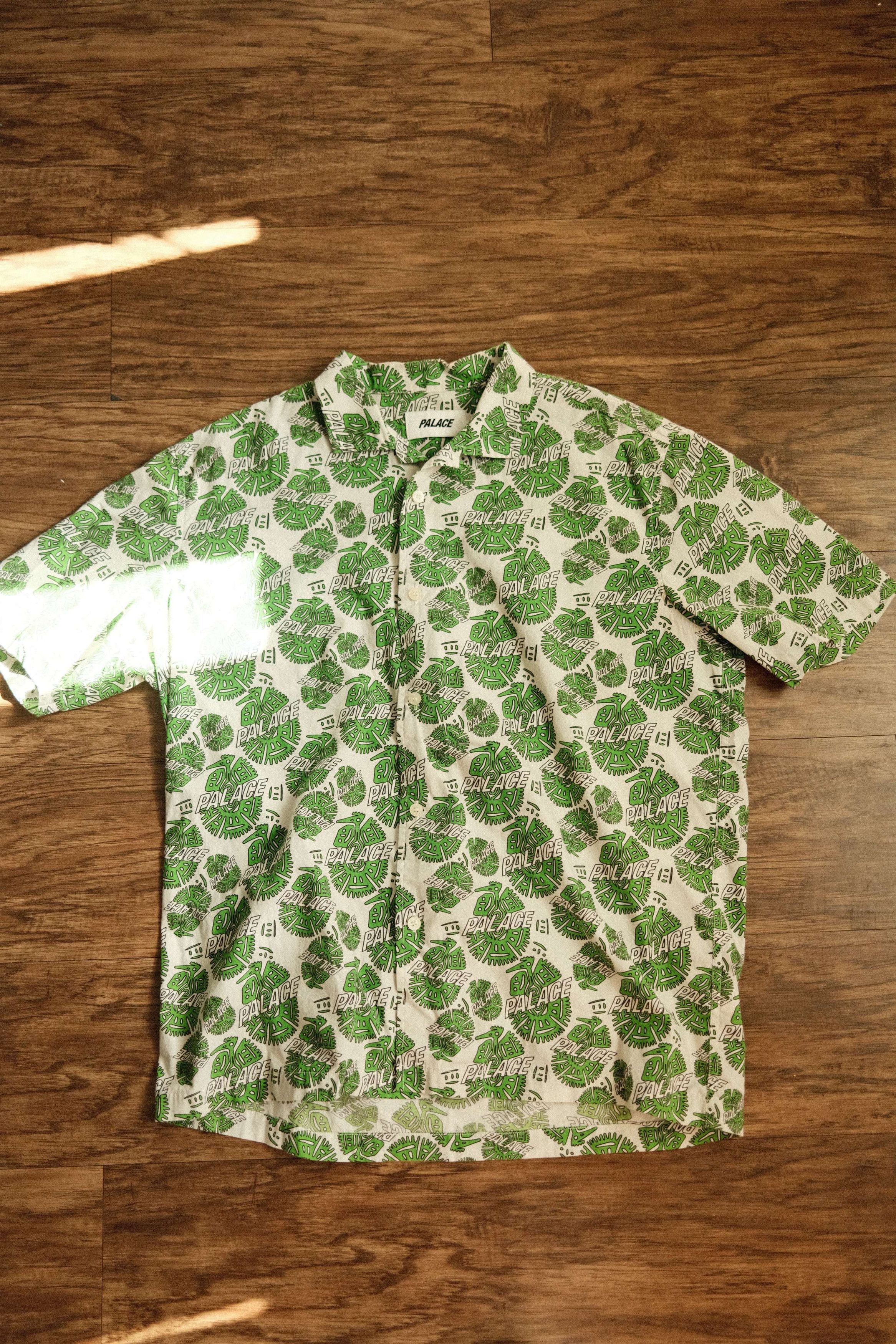 Palace Palace Skateboards Surf Shirt in White and Green Size US L / EU 52-54 / 3 - 1 Thumbnail