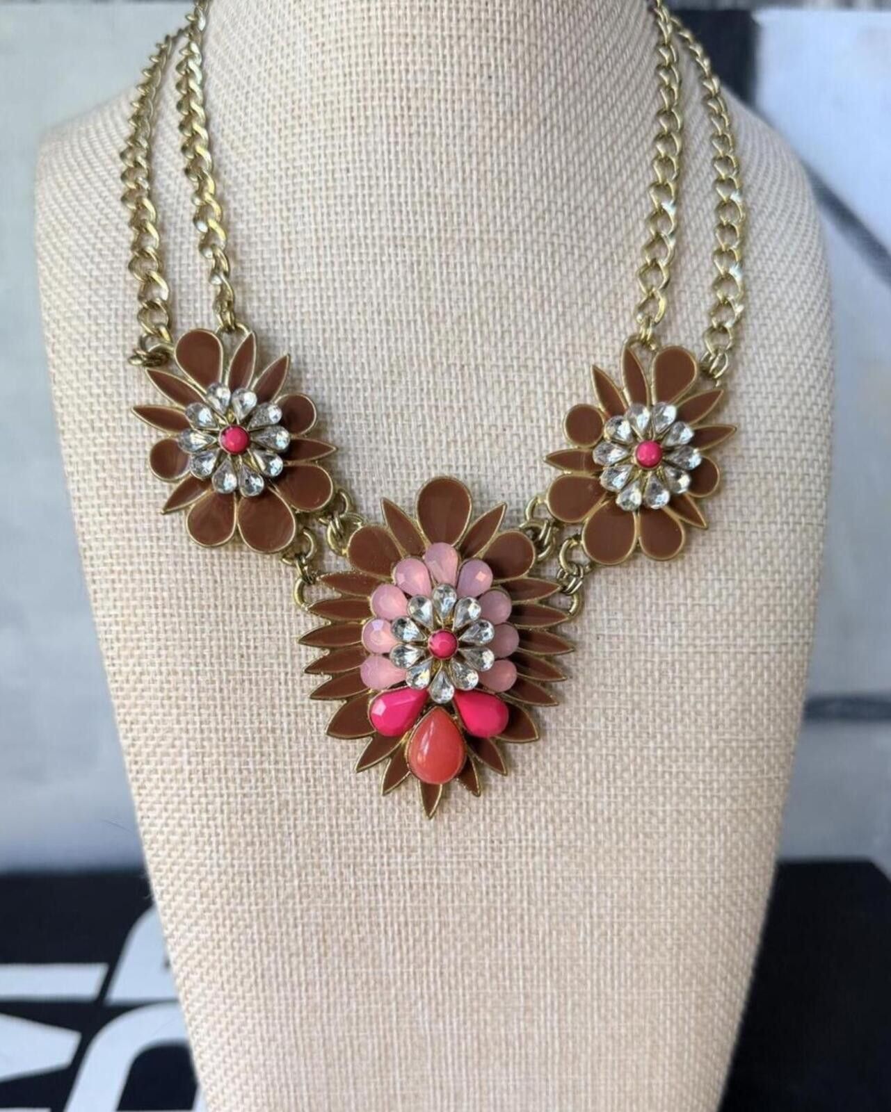 Other NY & Co Floral Statement Bib Necklace Rhinestone Gold Size ONE SIZE - 2 Thumbnail