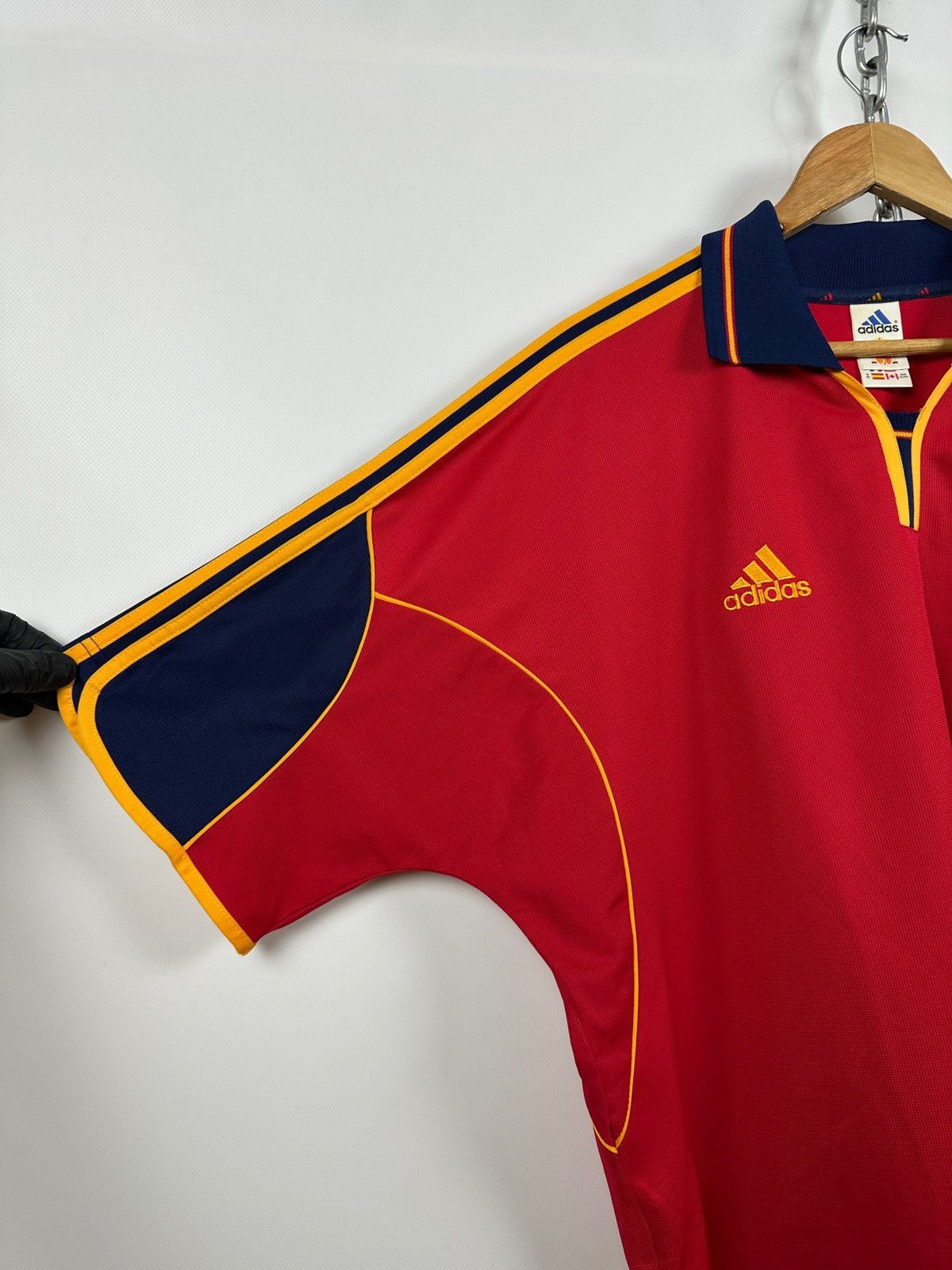 Adidas 1999/2002 Adidas Spain National Team Vintage Soccer Jersey Size US XL / EU 56 / 4 - 9 Thumbnail
