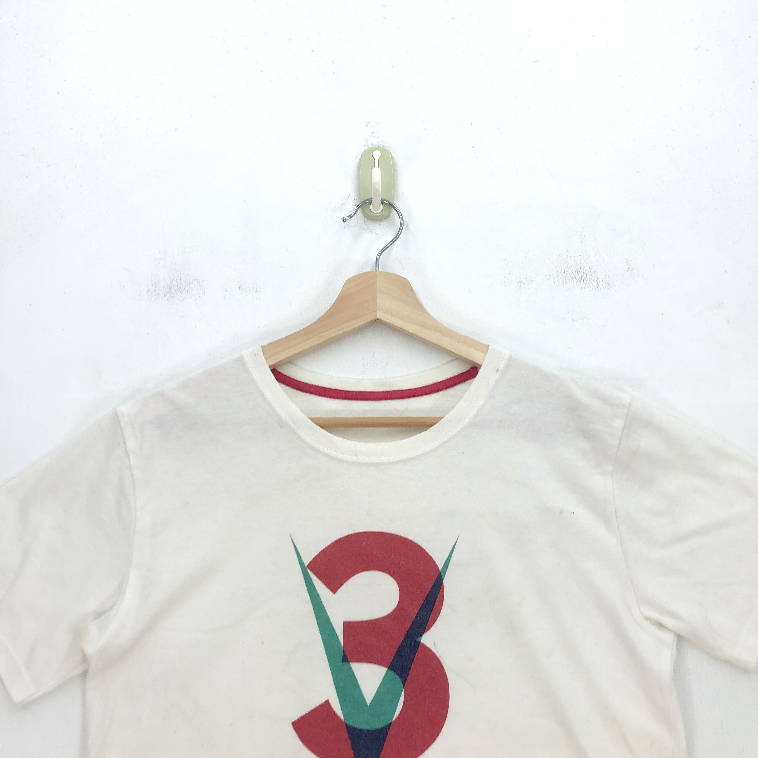 Anime Vintage Masked Rider V3 Tshirt Japanese Anime Cartoon Tees Size S / US 4 / IT 40 - 3 Thumbnail