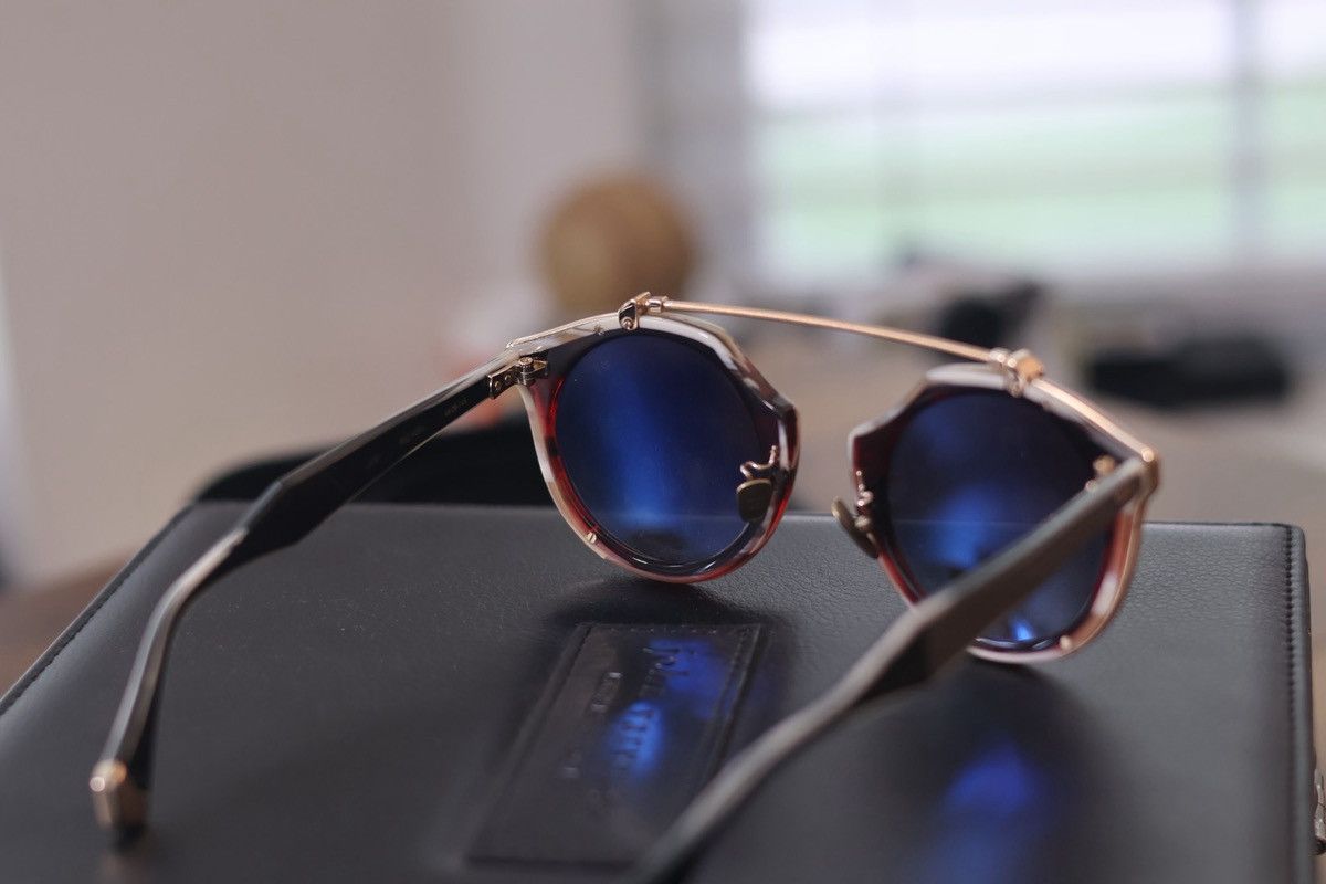 John Varvatos John Varvatos LIMITED EDITION JV101 Sunglasses - Red Horn Size ONE SIZE - 4 Thumbnail