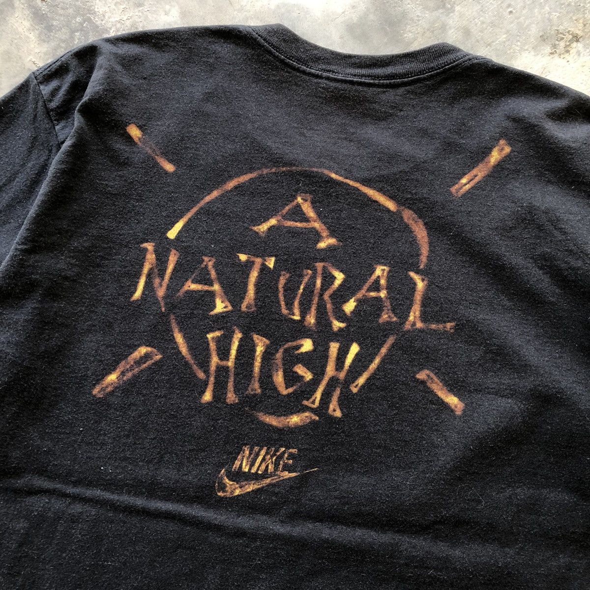 Nike NIKE Endorphins Rare Print Design T-Shirt Size US M / EU 48-50 / 2 - 6 Thumbnail