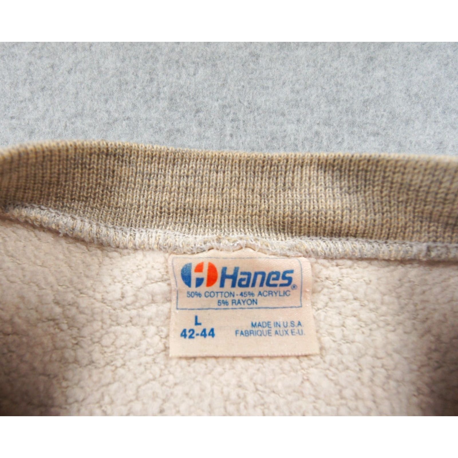 Hanes VINTAGE Hanes Sweatshirt Mens Large Gray Raglan 80s Crewneck Technology Mini-Description? Size US L / EU 52-54 / 3 - 7 Thumbnail
