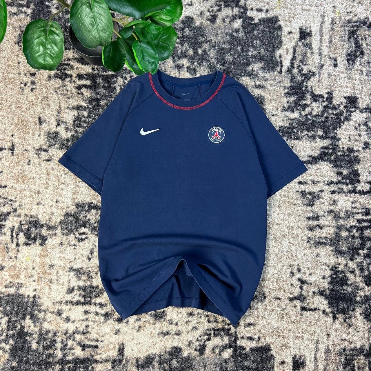 Nike Nike x PSG Vintage Soccer T-Shirt Blokecore Style 1TS19 Size US L / EU 52-54 / 3 - 1 Thumbnail