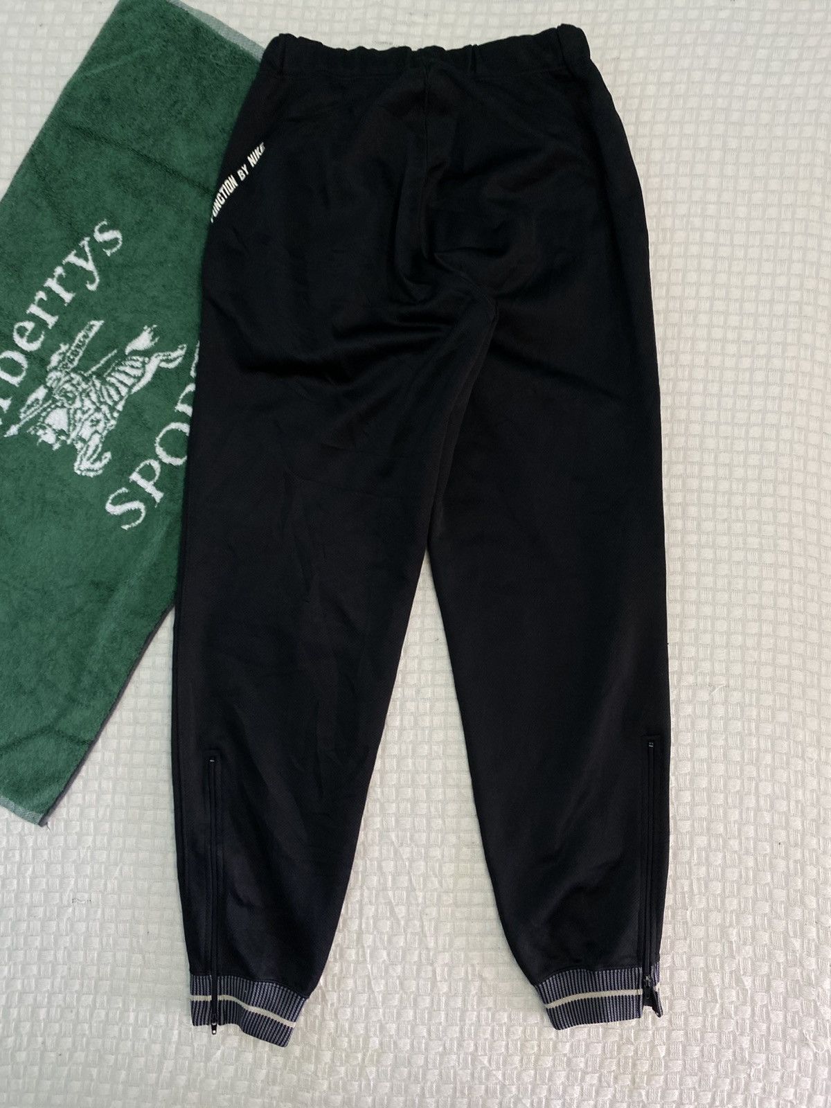 Nike × Playstation × Travis Scott 💥 VINTAGE NIKE 90S JAPAN SWOOSH TRACK PANTS Y2K Size US 34 / EU 50 - 8 Thumbnail