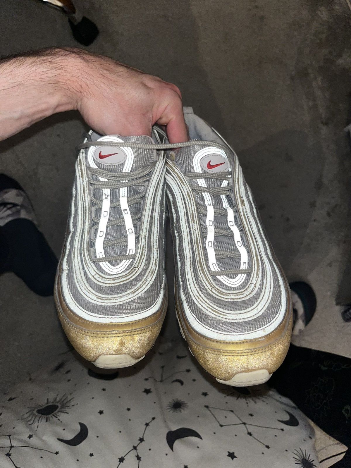 Nike Air max 97’ white and gold Size US 8 / EU 41 - 4 Thumbnail