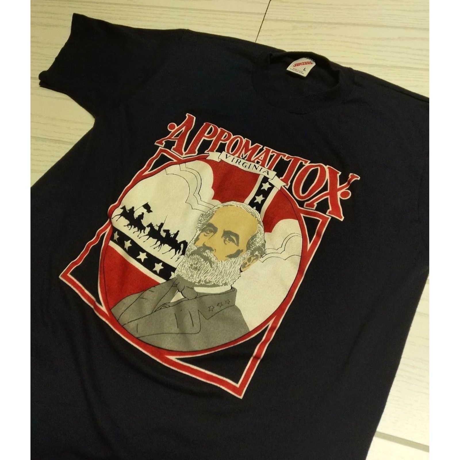 Jerzees VINTAGE Appomattox Virginia Single Stitch T-Shirt USA Made Jerzees EUC Navy 1990s Graphic Tee Unisex Adults L Blue Mens Womens Boys Girls Size US L / EU 52-54 / 3 - 3 Thumbnail