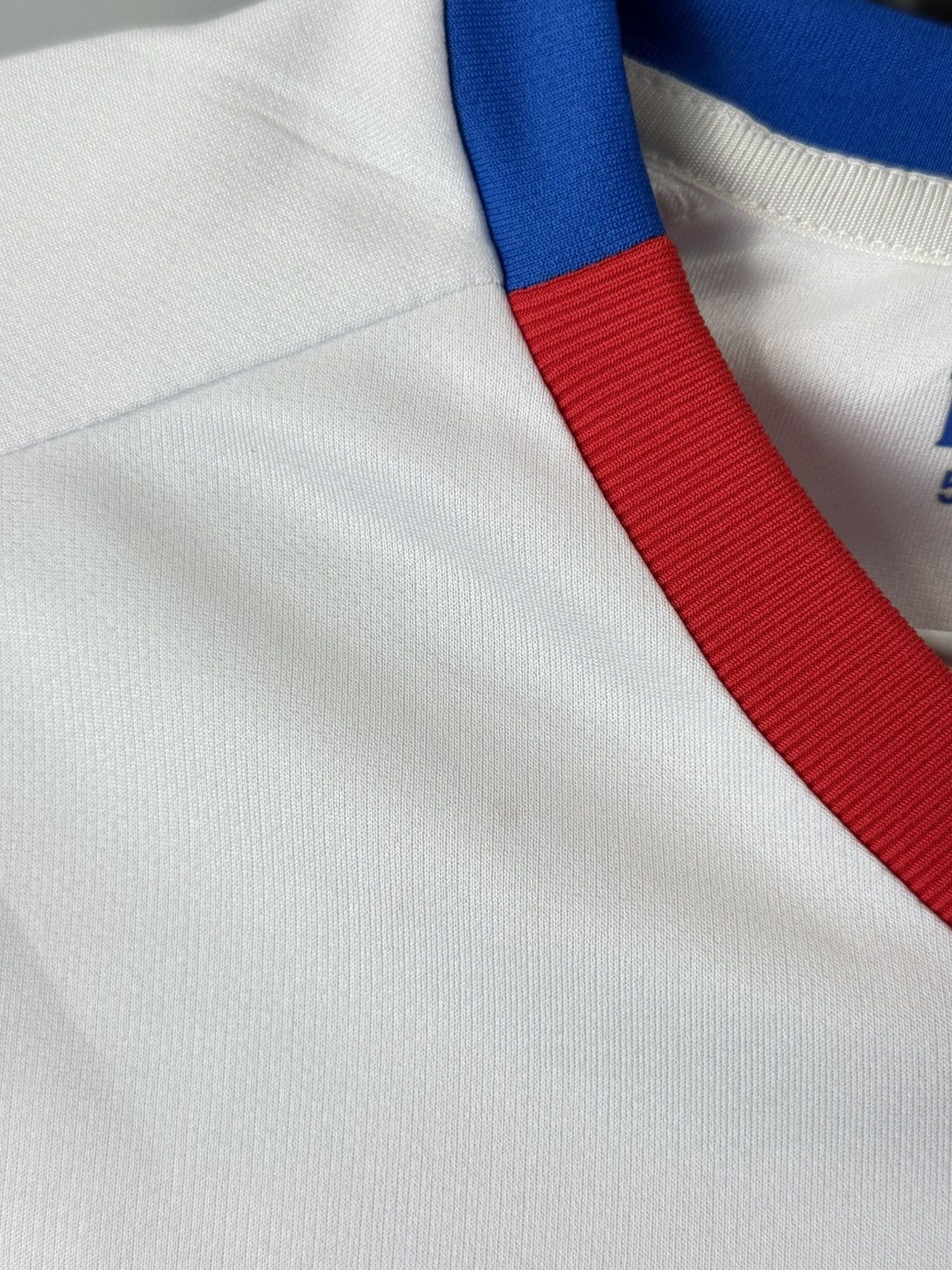 Umbro Umbro Blackburn Rovers Soccer Jersey T Shirt Size US S / EU 44-46 / 1 - 8 Thumbnail