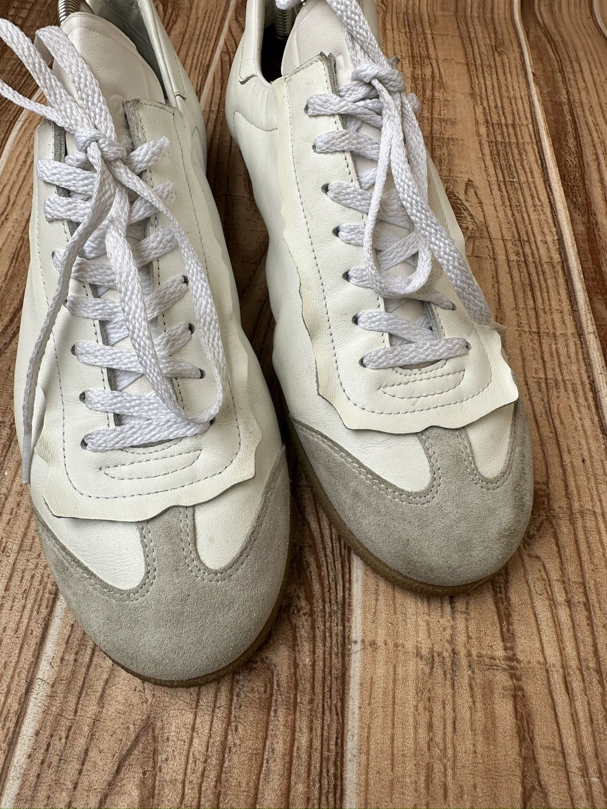 Maison Margiela Maison Margiela Feather Light Leather Lowtop Sneaker Size US 12 / EU 45 - 6 Thumbnail