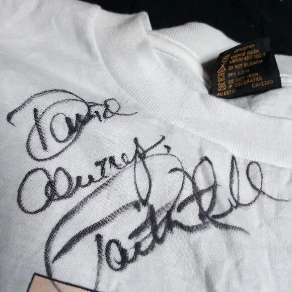 Brockum Vintage Faith Hill It Matters To Me Tour T-Shirt Autograph Size US L / EU 52-54 / 3 - 4 Thumbnail