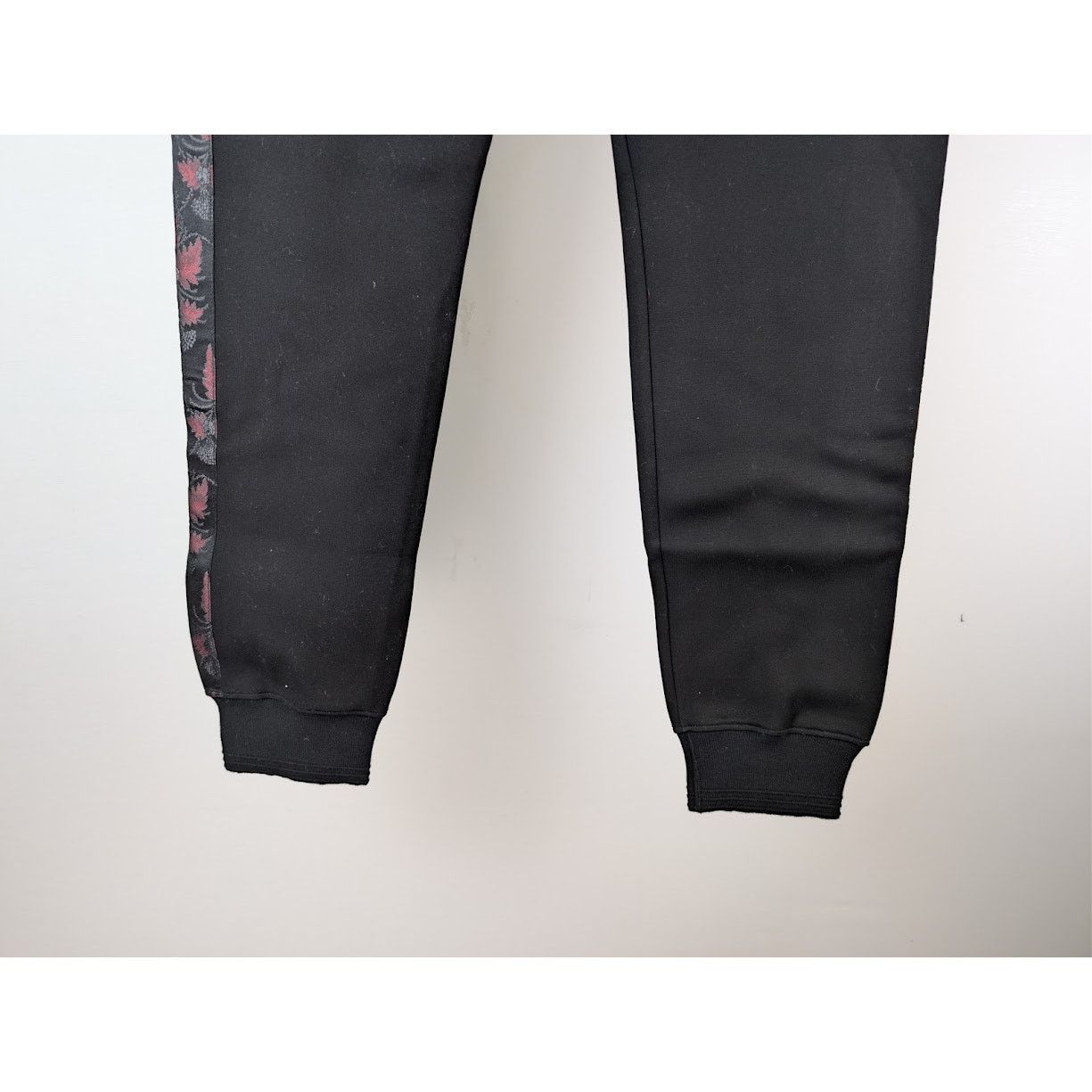 Alexander McQueen o1rshd1 Sweatpants & Joggers in Black Size US 32 / EU 48 - 14 Thumbnail