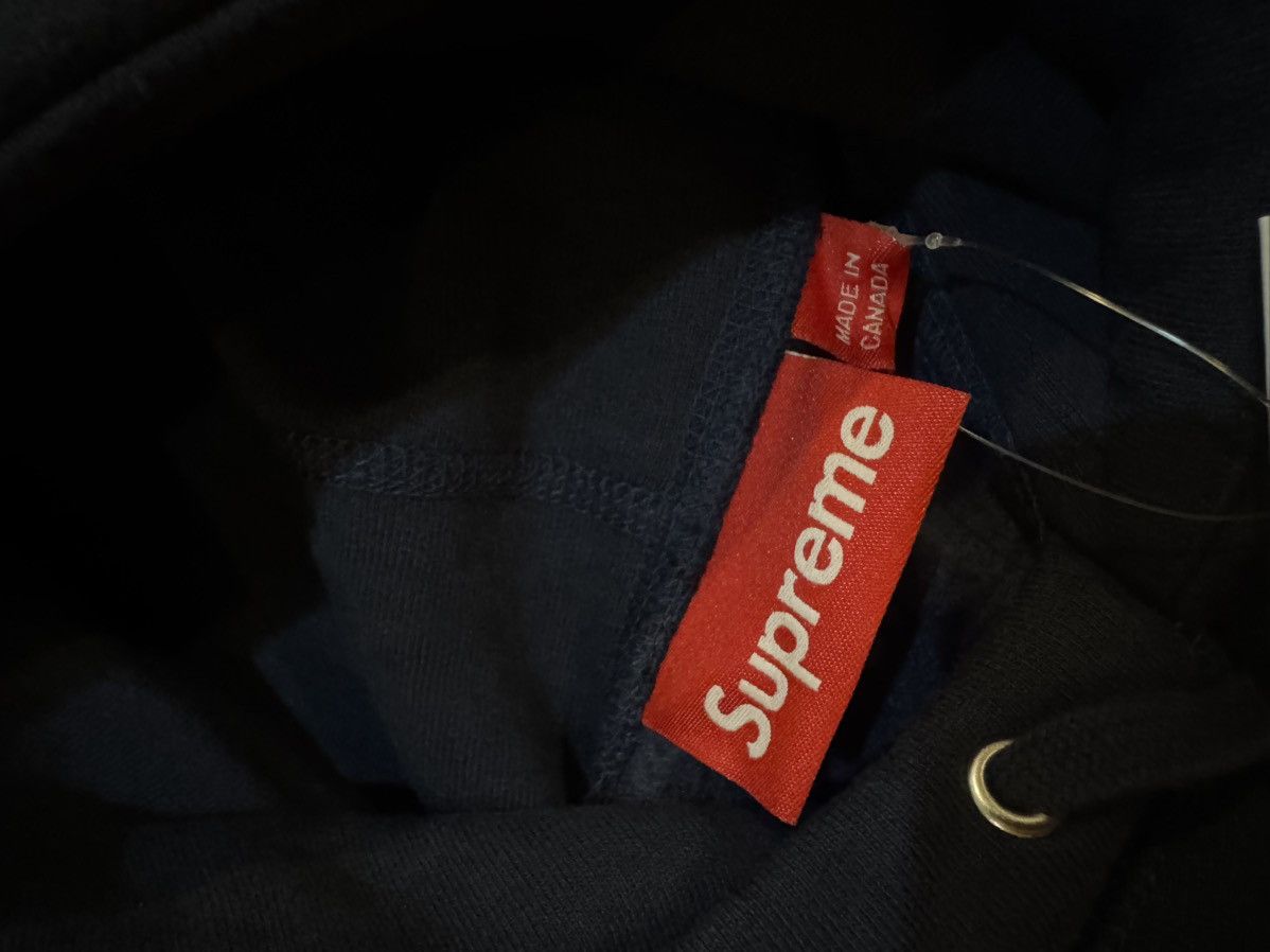 Supreme Supreme Swarovski Motion Logo Hoodie Navy (FW25) - Small Size US S / EU 44-46 / 1 - 9 Thumbnail