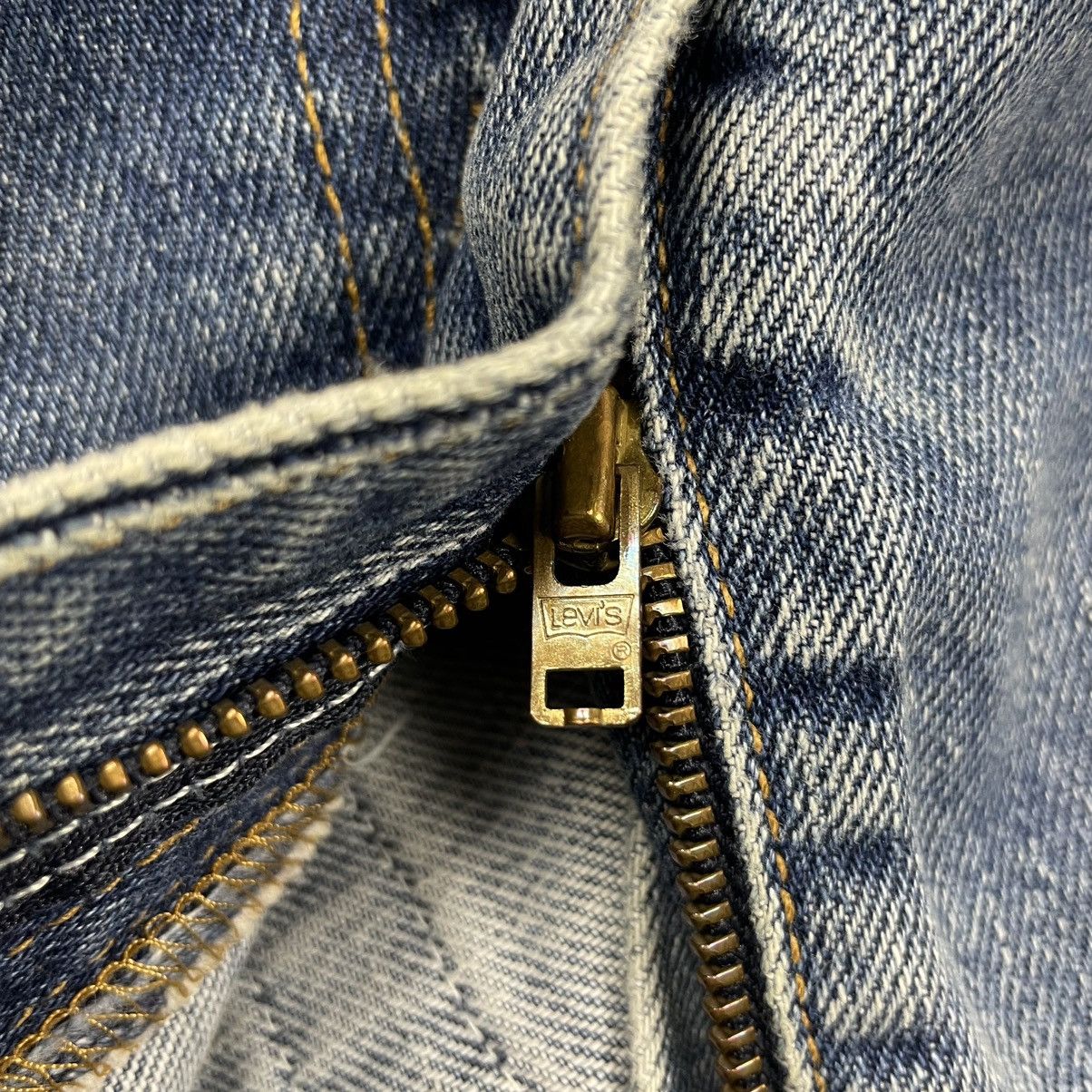 Levi's Vintage 90’s Levi’s 595 04 Denim Jeans Size US 31 - 12 Thumbnail