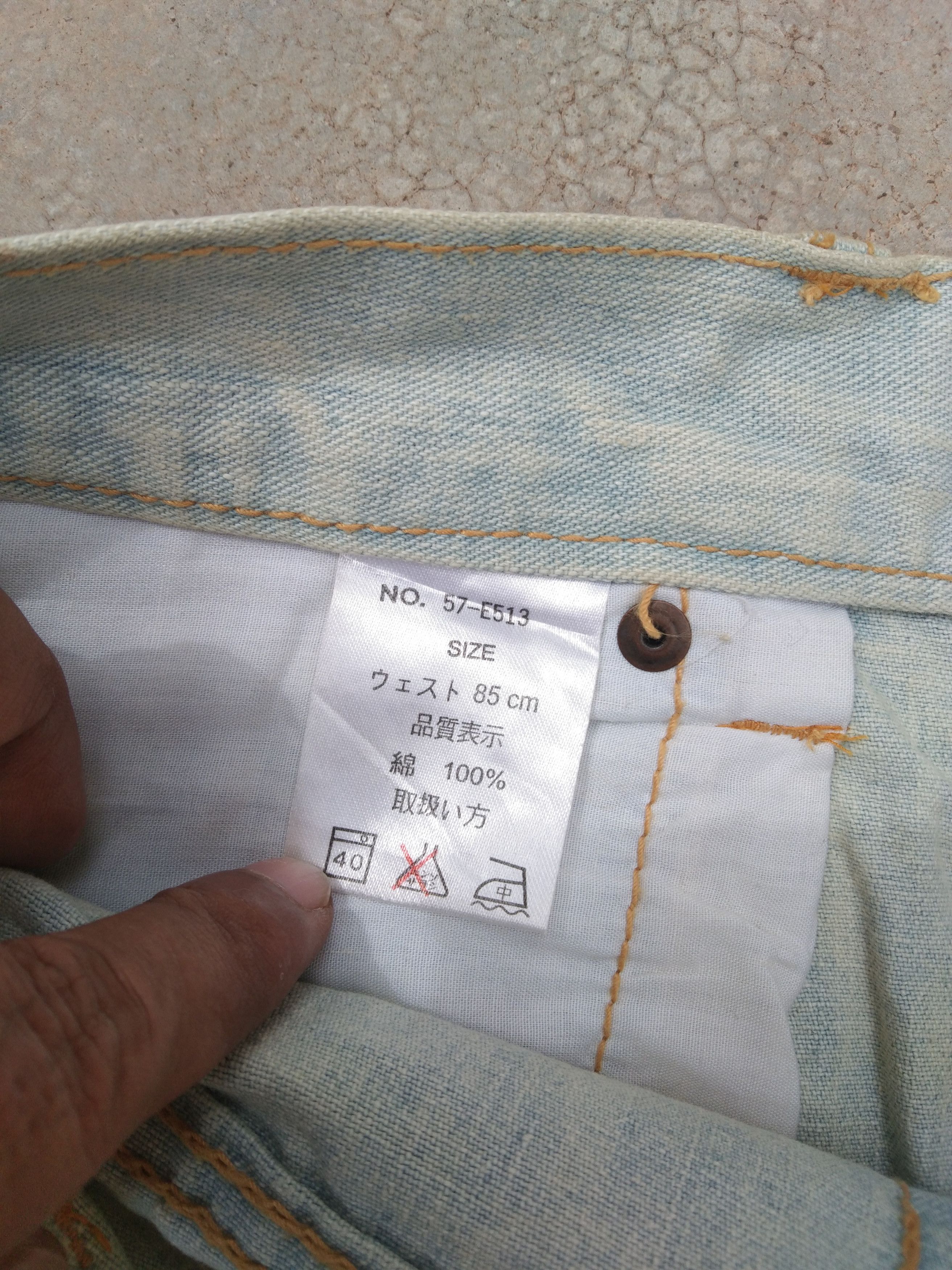 Japanese Brand Vintage Japanese Brand Rusty Wash Flared Jeans 33x30 Size US 33 - 10 Thumbnail
