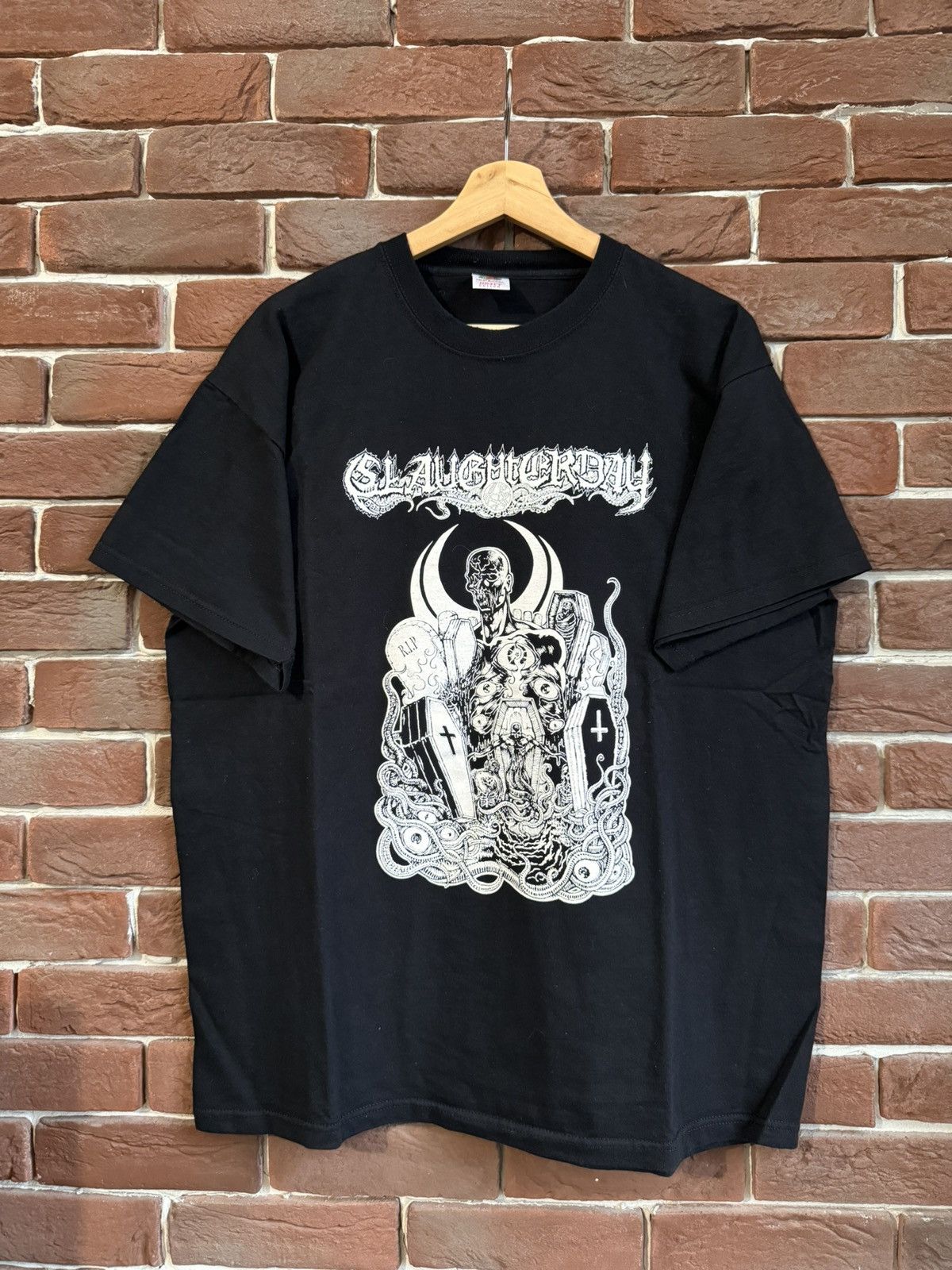 Band Tees Rare 00s Slaughterday Death Metal Band Tee XL Y2K Gore Black Size US XL / EU 56 / 4 - 1 Thumbnail