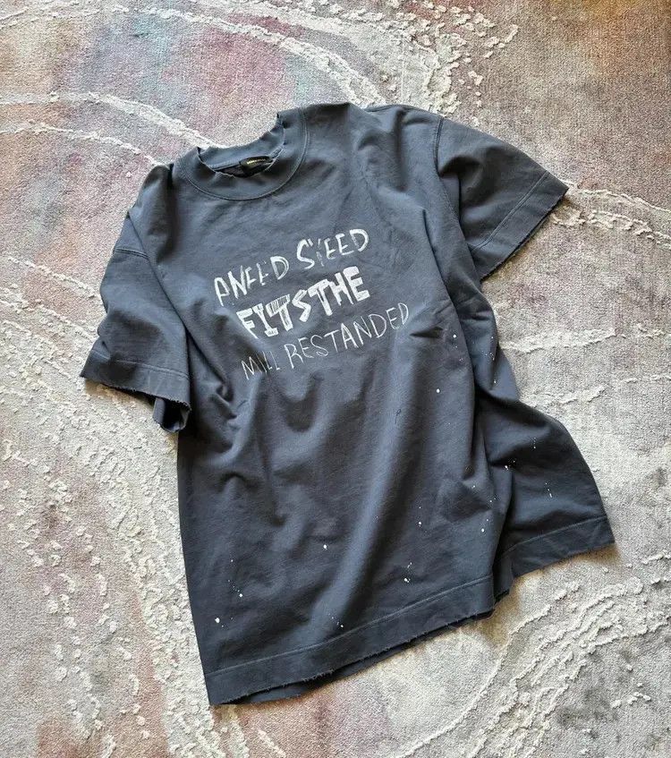 Undercover Sz 4 Undercover Distressed Slogan Tee Size US XL / EU 56 / 4 - 1 Thumbnail