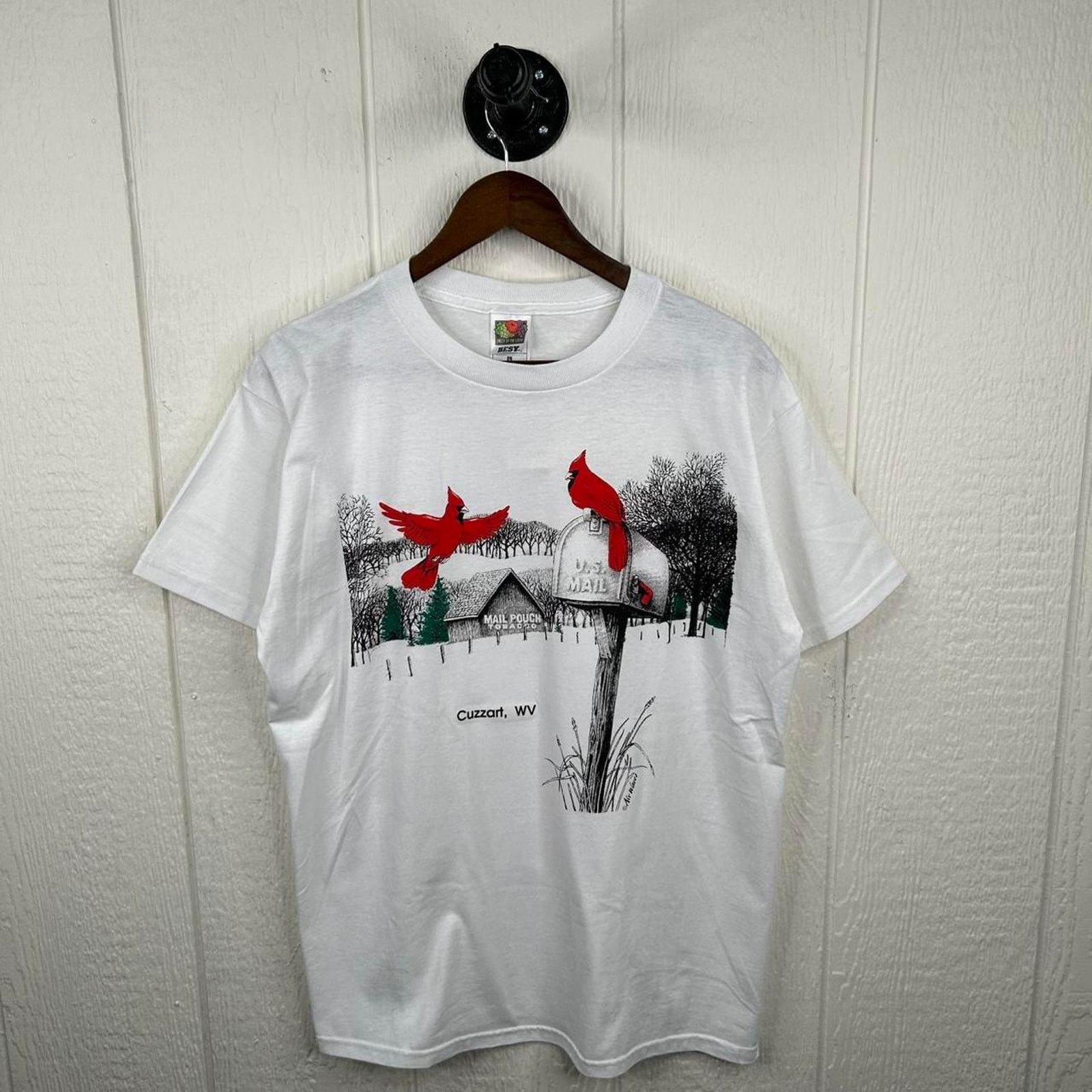 Fruit Of The Loom Vintage 90’s Fruit of the Loom Cardinal Barn Tee Size Large Size US L / EU 52-54 / 3 - 1 Thumbnail