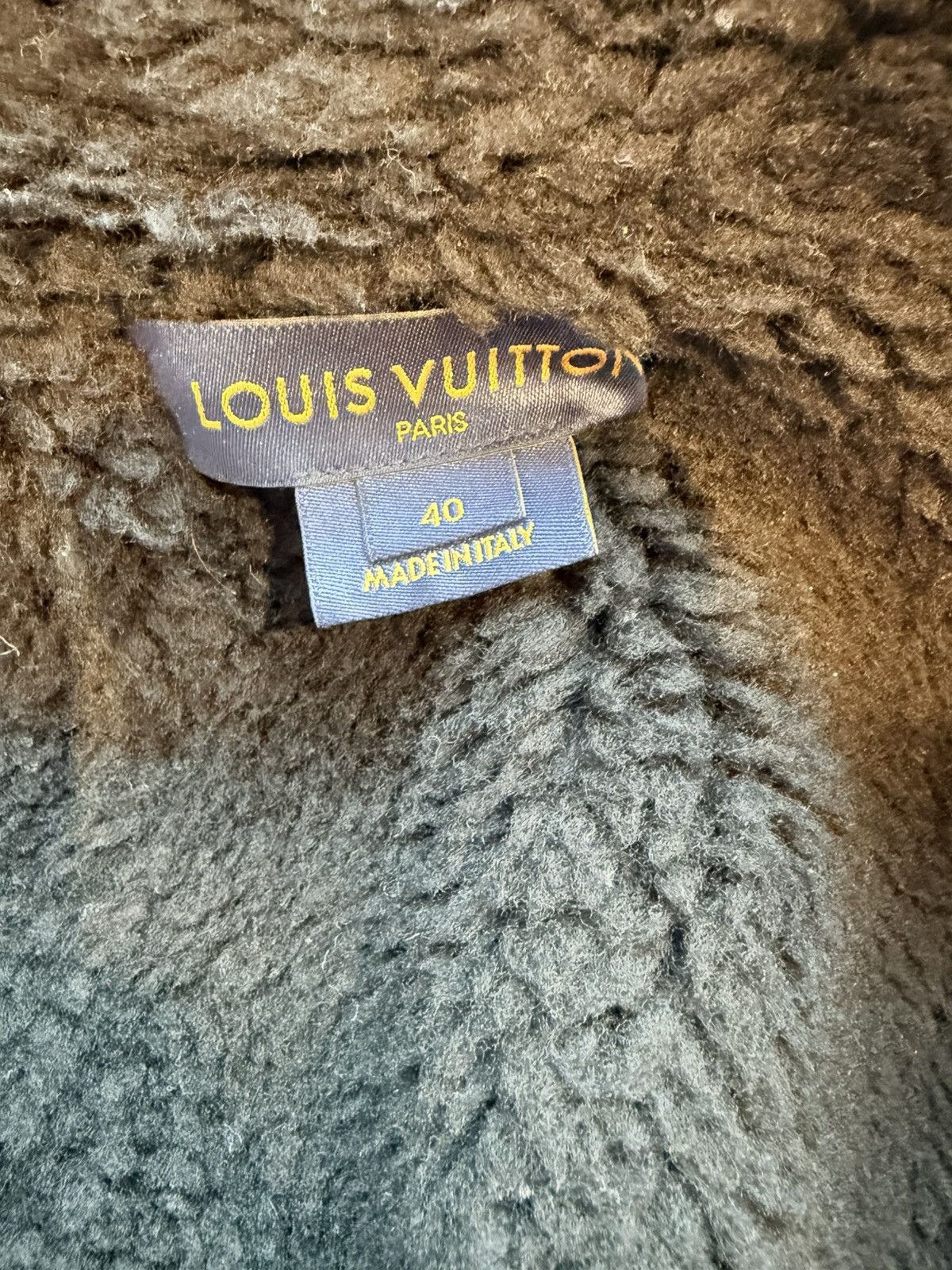 Louis Vuitton Louis Vuitton Black Fur-Collared Leather Waist-Tie Jacket Size S / US 4 / IT 40 - 3 Thumbnail