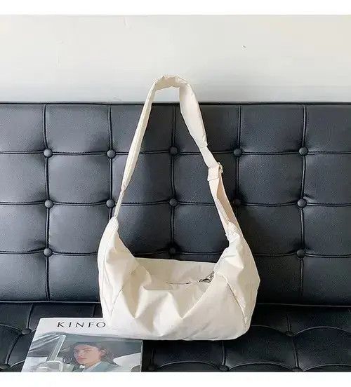 Japanese Brand Casual Nylon Crossbody Bag Size ONE SIZE - 3 Thumbnail
