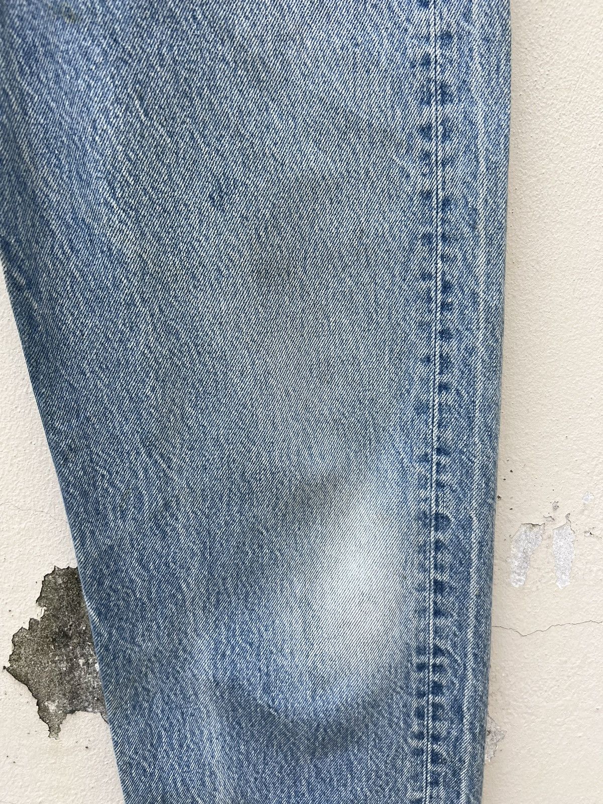 Levi's Vintage 80s Levi’s 501 Faded Light Blue Denim Jeans Size US 34 / EU 50 - 12 Thumbnail