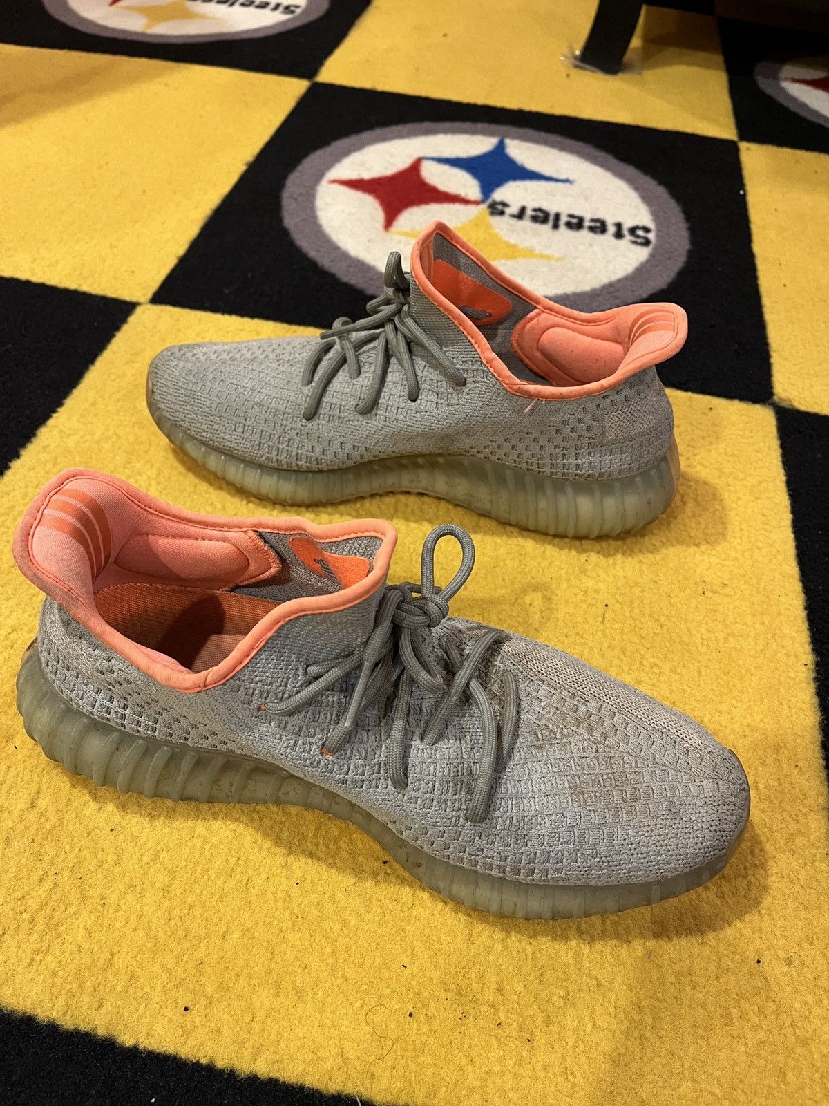 Kanye West × Yeezy Desert Sage Yeezy 350 V2 Size US 11 / EU 44 - 6 Thumbnail