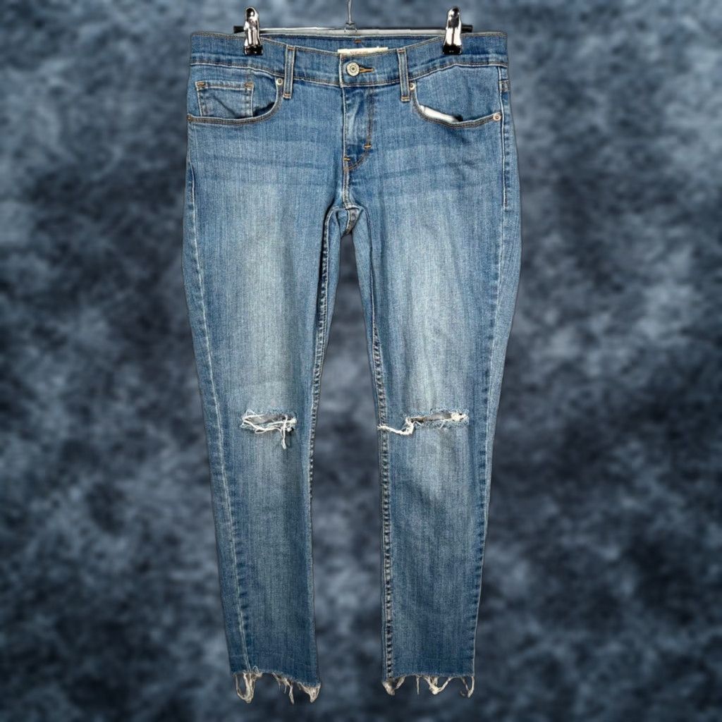 Levi's Levi's 524 Jeans Skinny Women 28 Light Blue Distressed Denim Hem Distressed Jeans - Levi's 500 Series Womens Styles Size 28" / US 6 / IT 42 - 1 Thumbnail