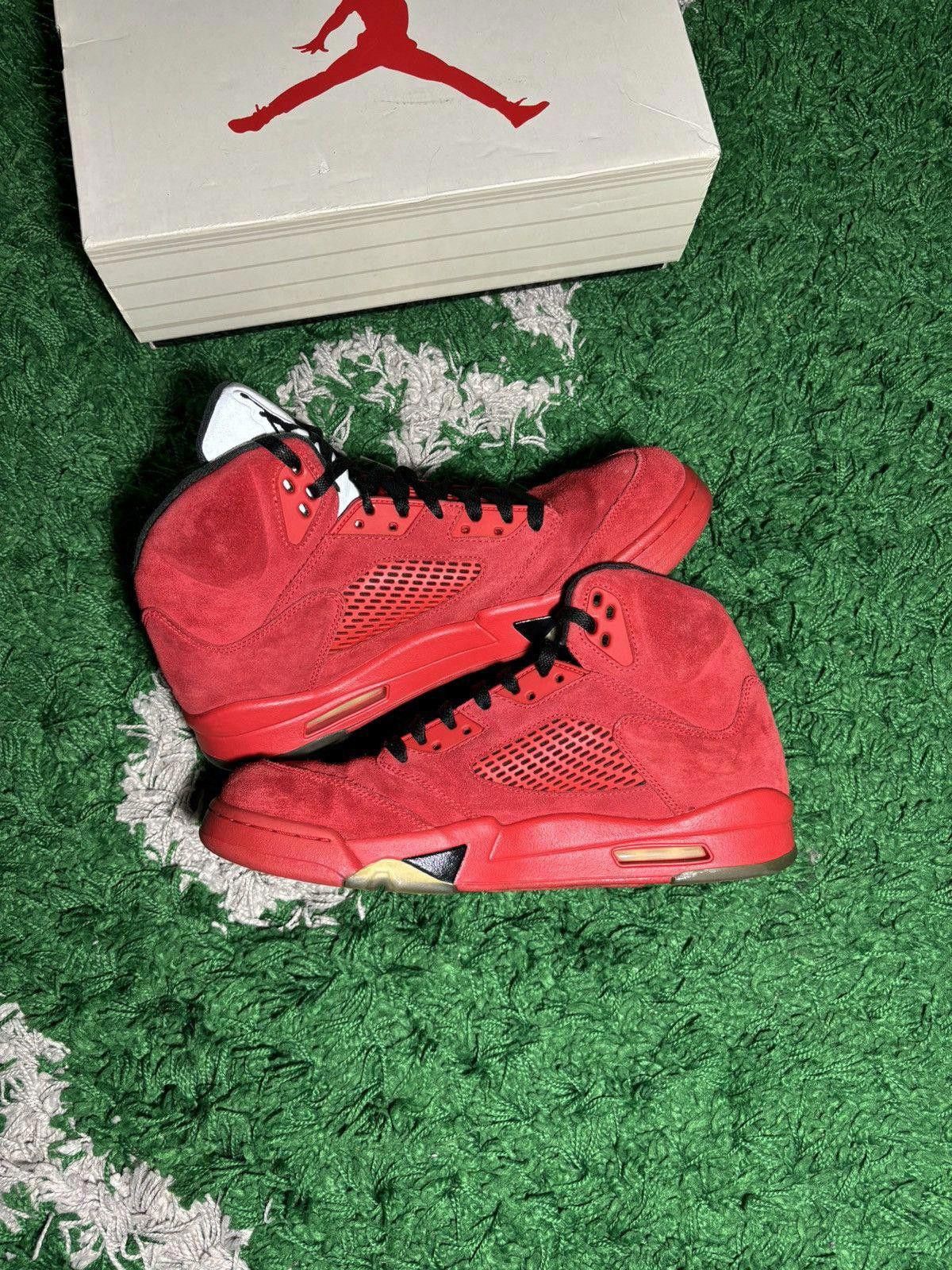 Jordan Brand Jordan 5 “Red Suede” Size US 11 / EU 44 - 3 Thumbnail