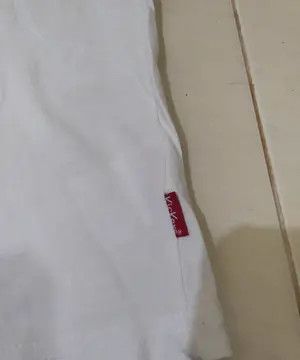 Grailed Kickers Logo Graphic T-Shirt (Size 14-15Y) Size US S / EU 44-46 / 1 - 4 Thumbnail