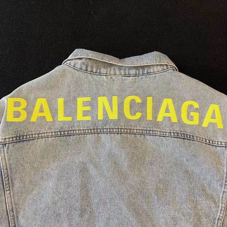 Balenciaga Balenciaga Denim jacket with embroidered yellow logo Size US L / EU 52-54 / 3 - 3 Thumbnail