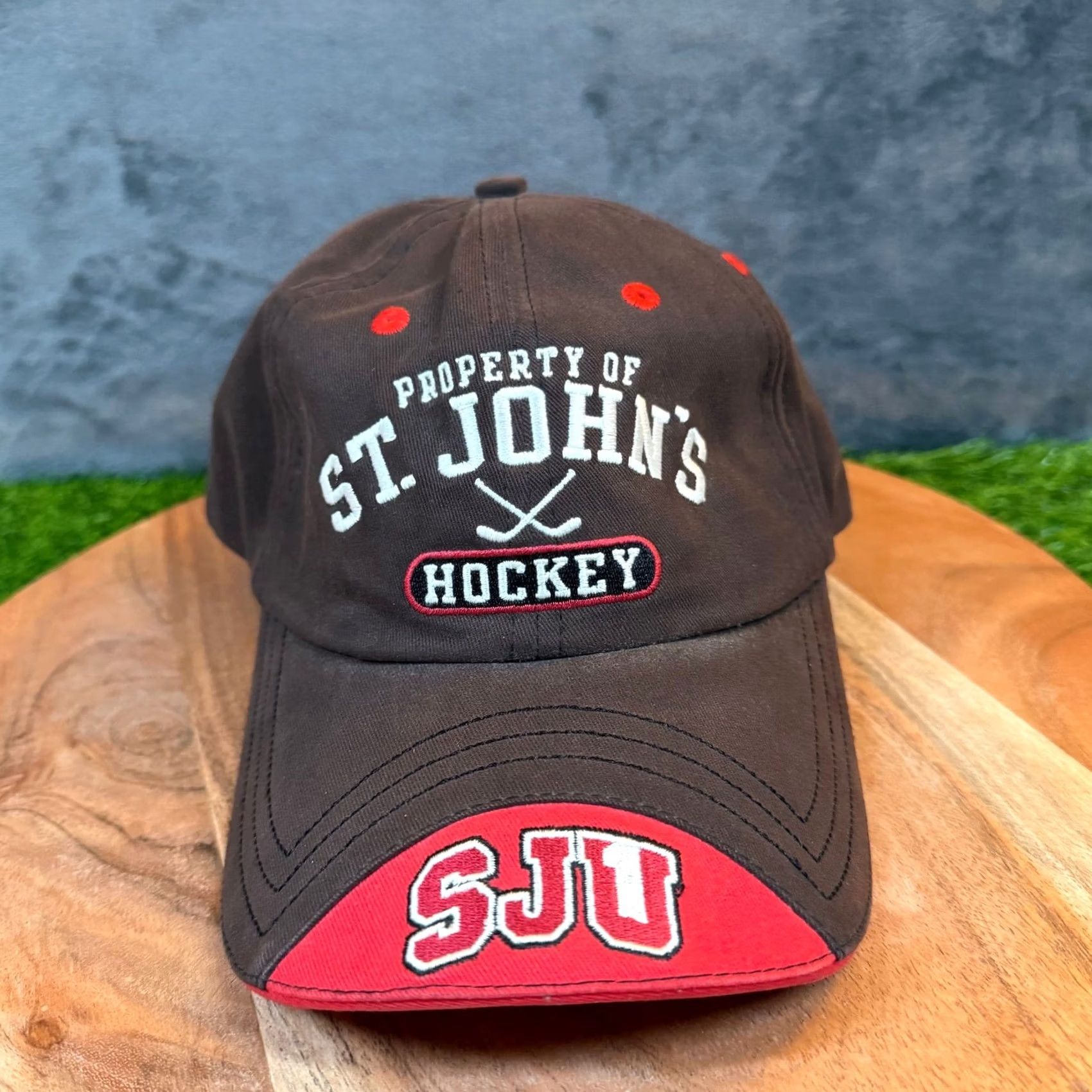 Vintage GEAR FOR SPORTS St John’s Red Storm Baseball Cap Mens Brown Red SJU Red Storm Hockey Hat Cap Size ONE SIZE - 2 Thumbnail