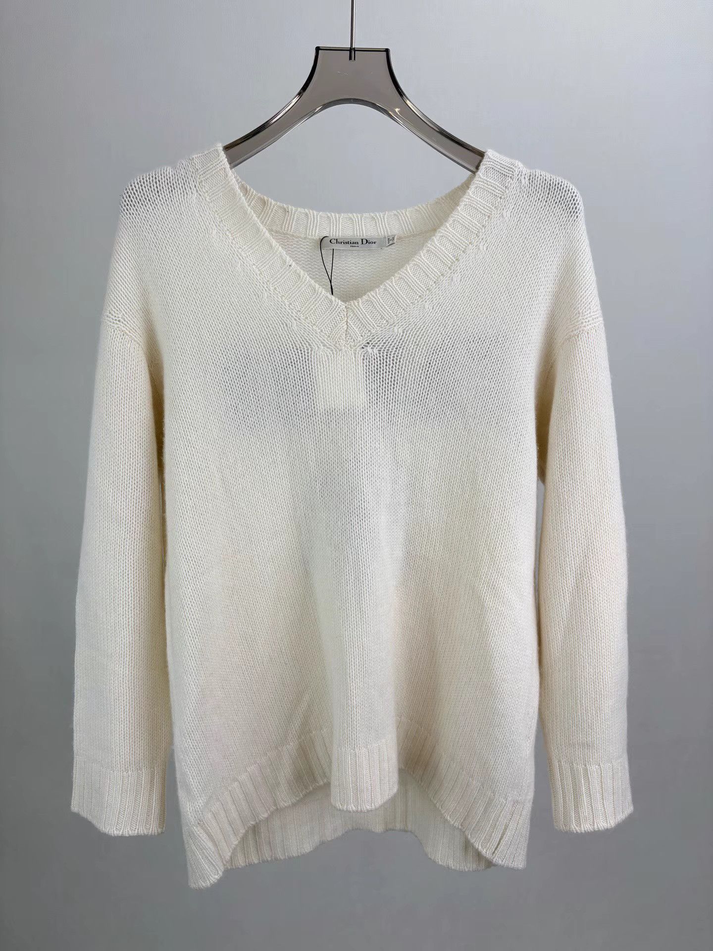 Dior DIOR Cashmere Knit Back Letter Sweater K1 Size S / US 4 / IT 40 - 1 Thumbnail