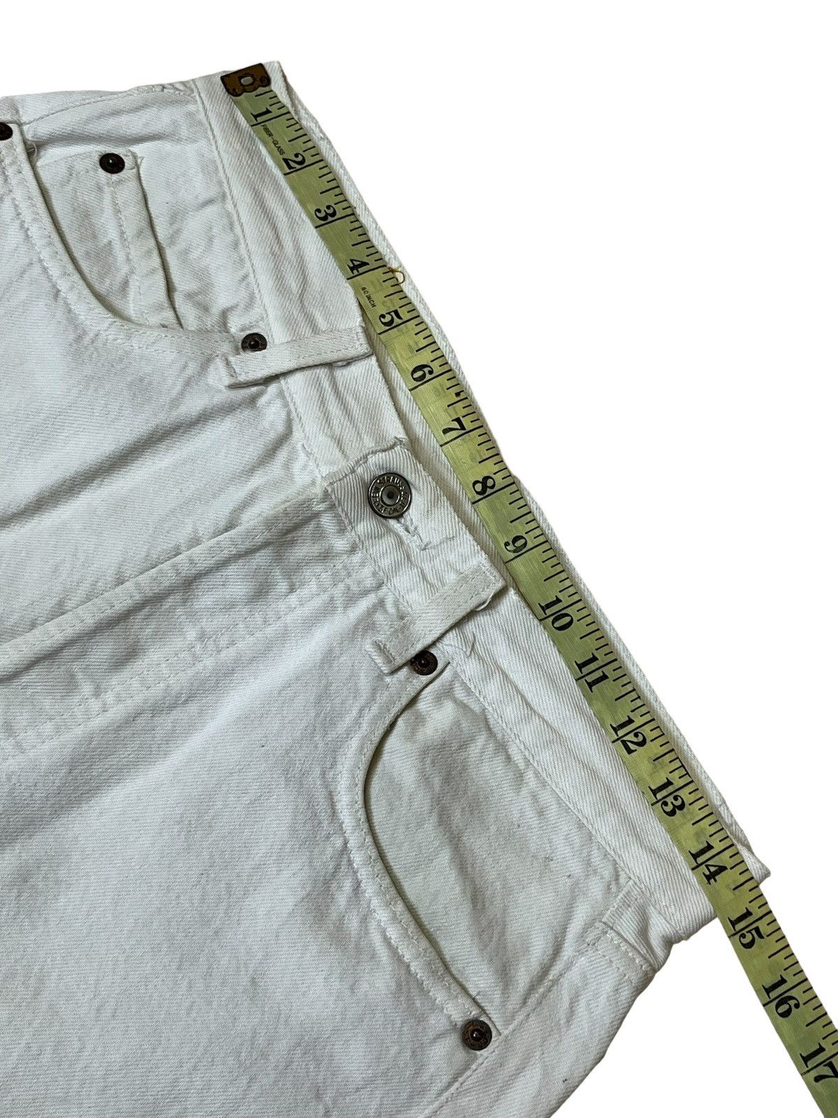 Levi's VINTAGE 80s LEVI’S 501-0651 MADE IN USA WHITE JEANS Size US 29 - 13 Thumbnail