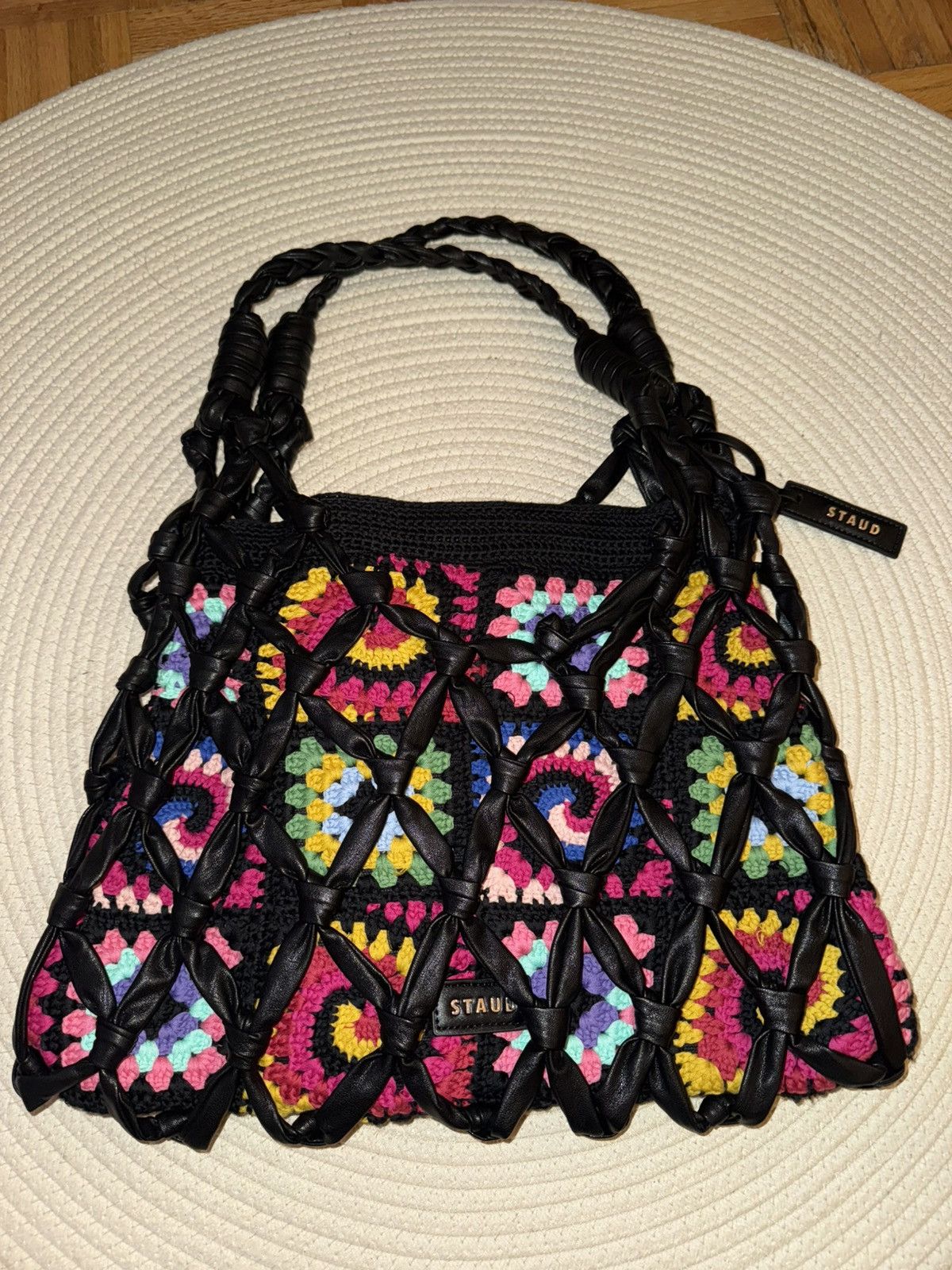Staud Staud Hitch Shoulder Bag in Black Size ONE SIZE - 4 Thumbnail