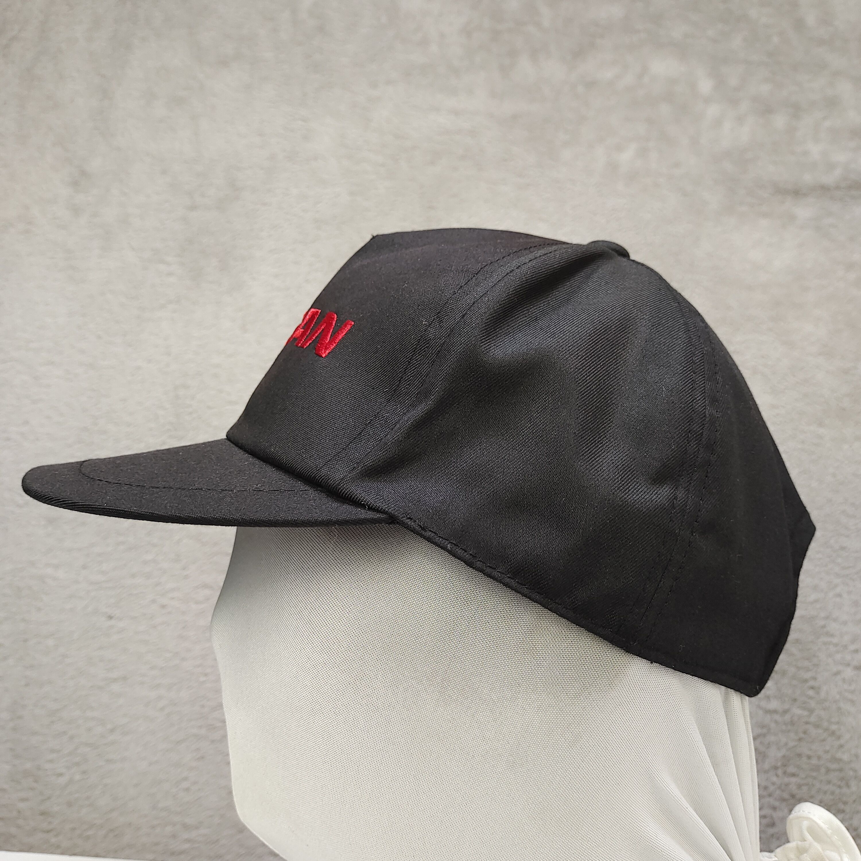 Vintage VINTAGE NISSAN RED DEALER STAFF CAP BLACK RED EMBROIDERY JDM Size ONE SIZE - 3 Thumbnail