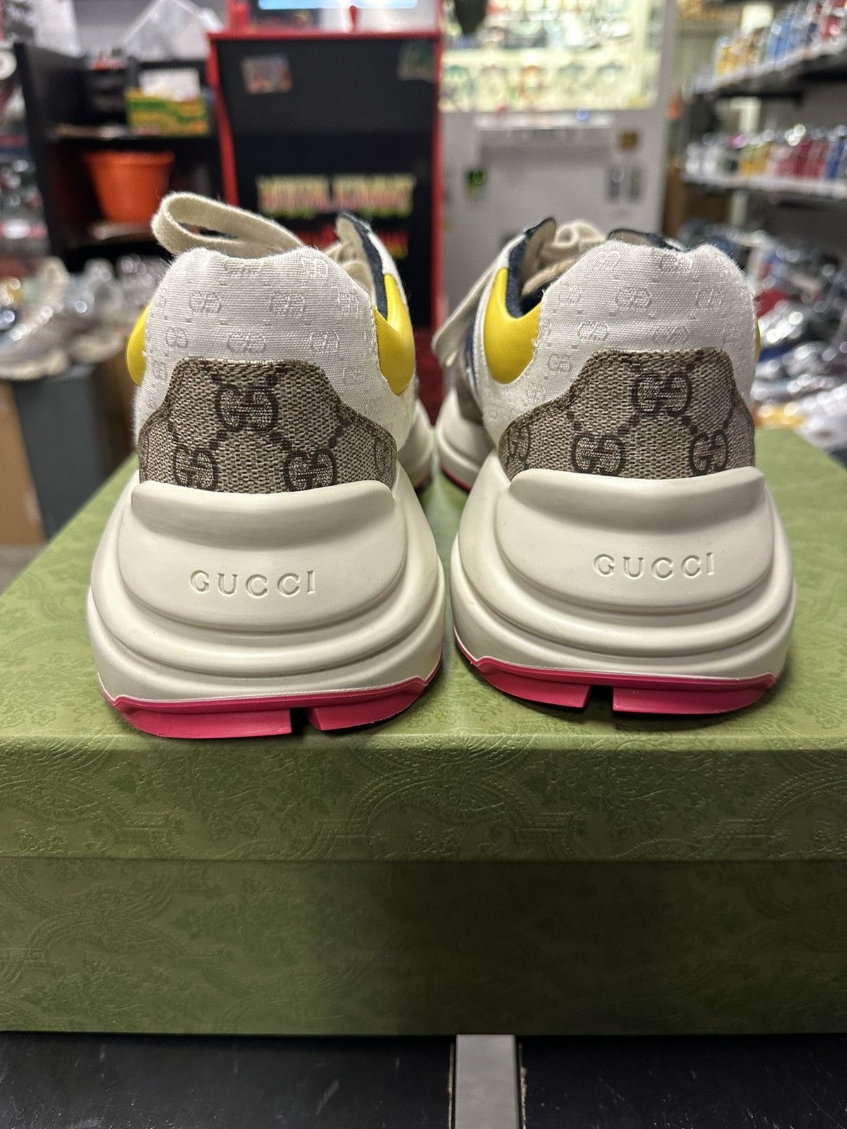 Gucci Gucci rython multi color pre owned size 9 Gucci fits 10/10.5 Size US 10 / EU 43 - 2 Thumbnail