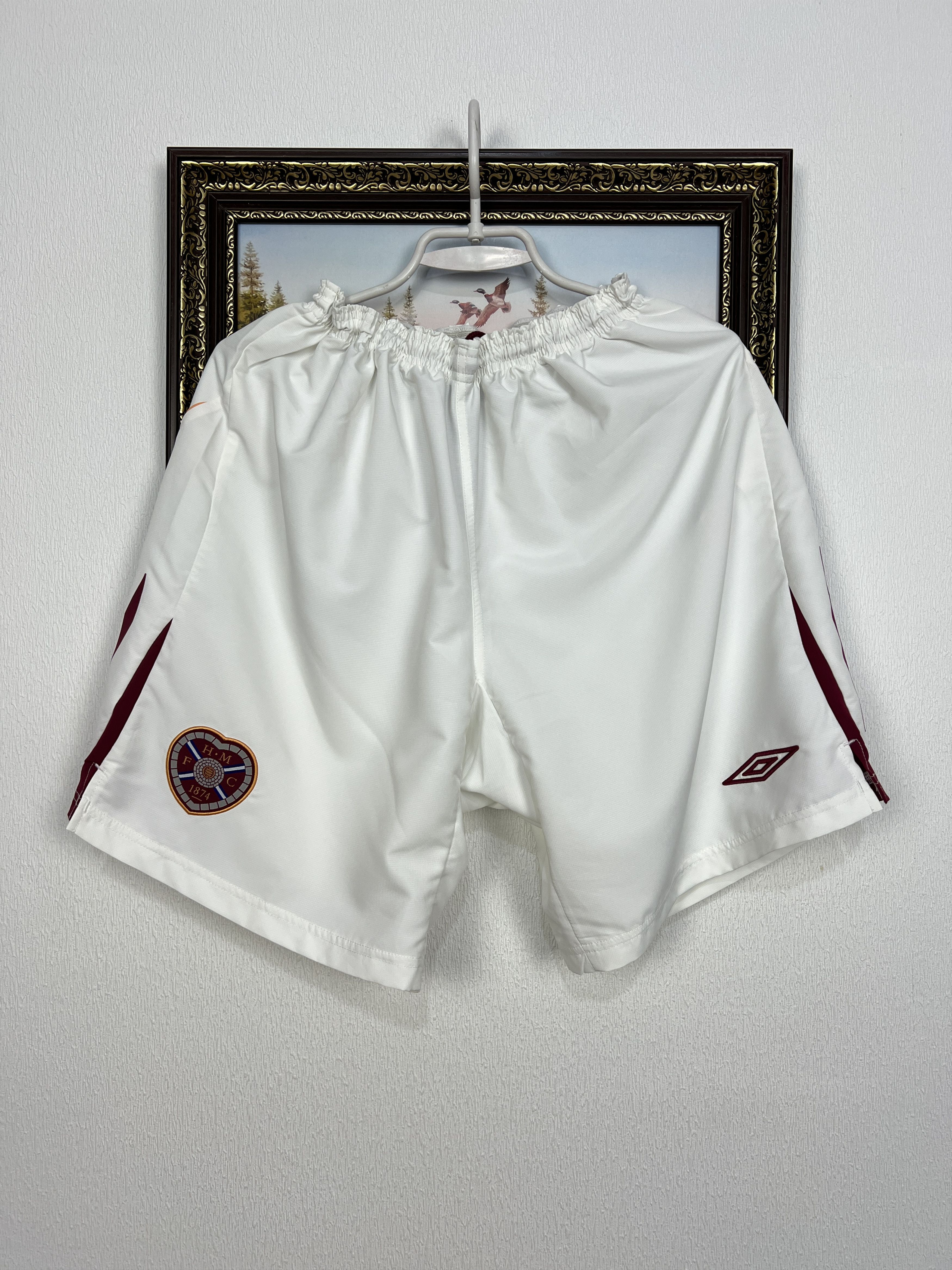 Umbro Vintage Umbro Heart Of Midlothian Hearts Football Shorts Size US 36 / EU 52 - 1 Thumbnail