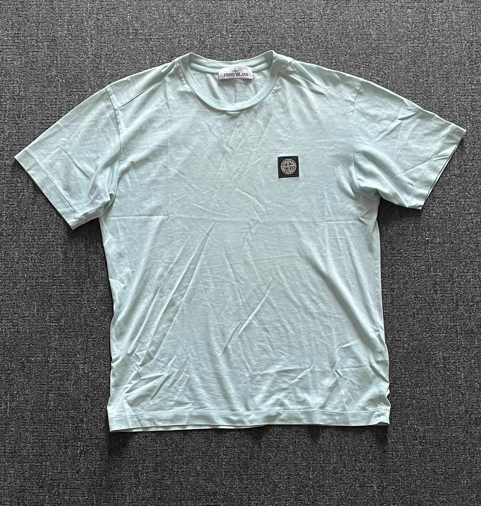 Stone Island Stone Island light blue short-sleeve T-shirt Q4 Size US M / EU 48-50 / 2 - 1 Thumbnail