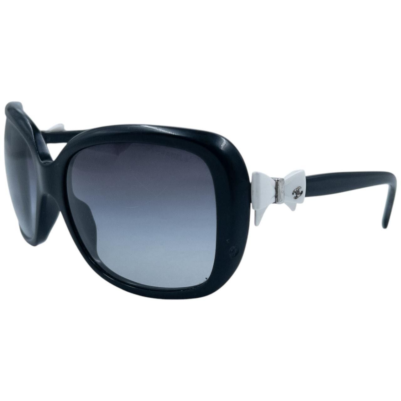 Chanel Vintage Chanel Bow Sunglasses Size ONE SIZE - 1 Thumbnail