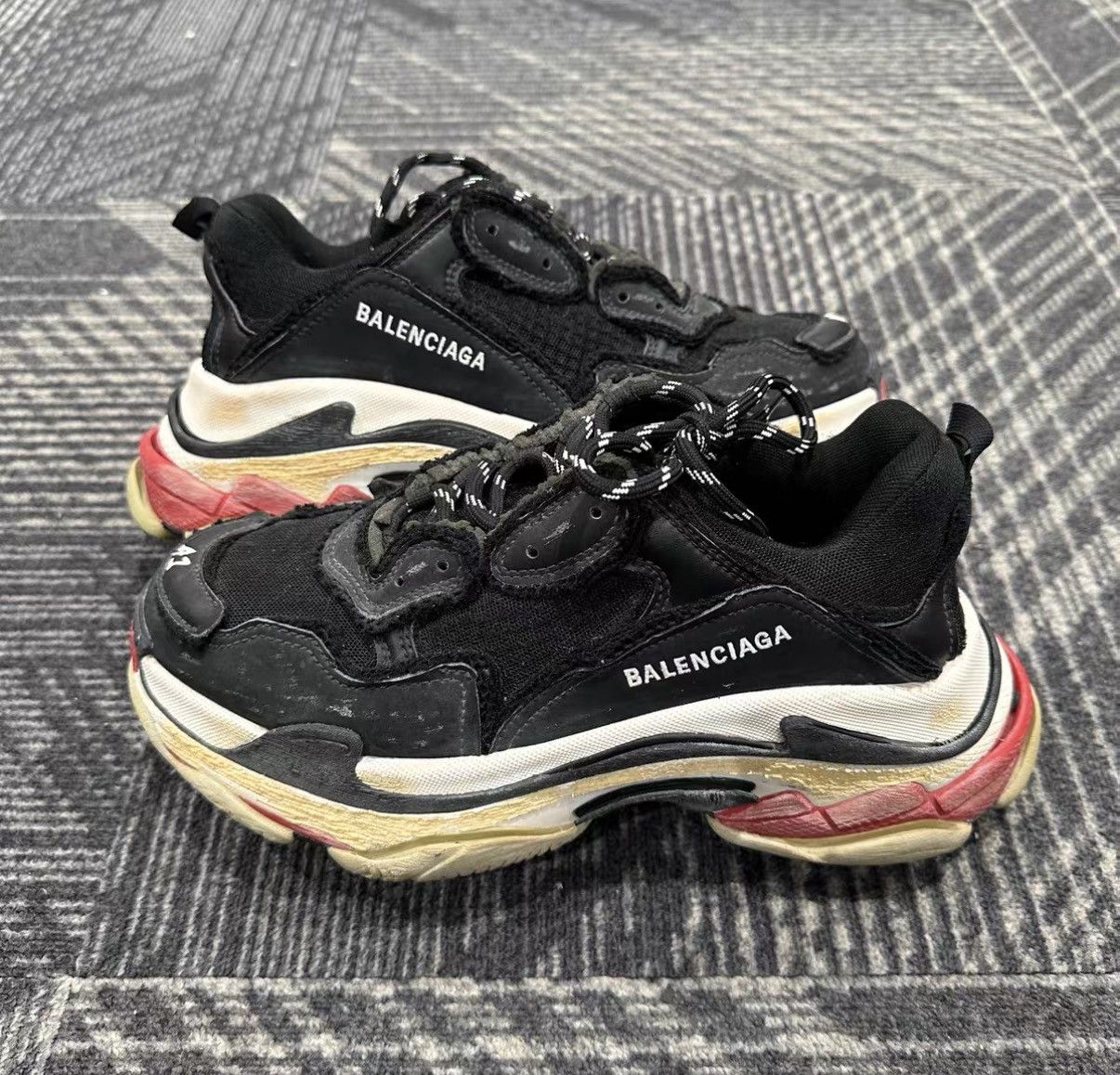 Balenciaga Balenciaga Triples DIY Distressed Sneakers J42 Size US 8 / EU 41 - 4 Thumbnail