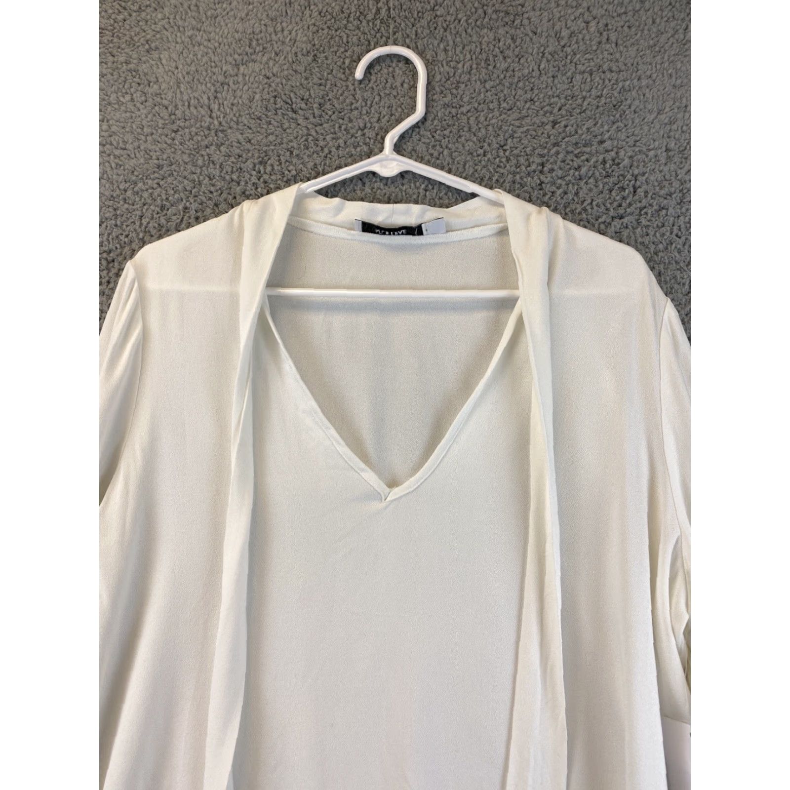 Vintage Just Fab Women's Blouse Long Sleeve V-Neck White Large Womens Size L / US 10 / IT 46 - 2 Thumbnail