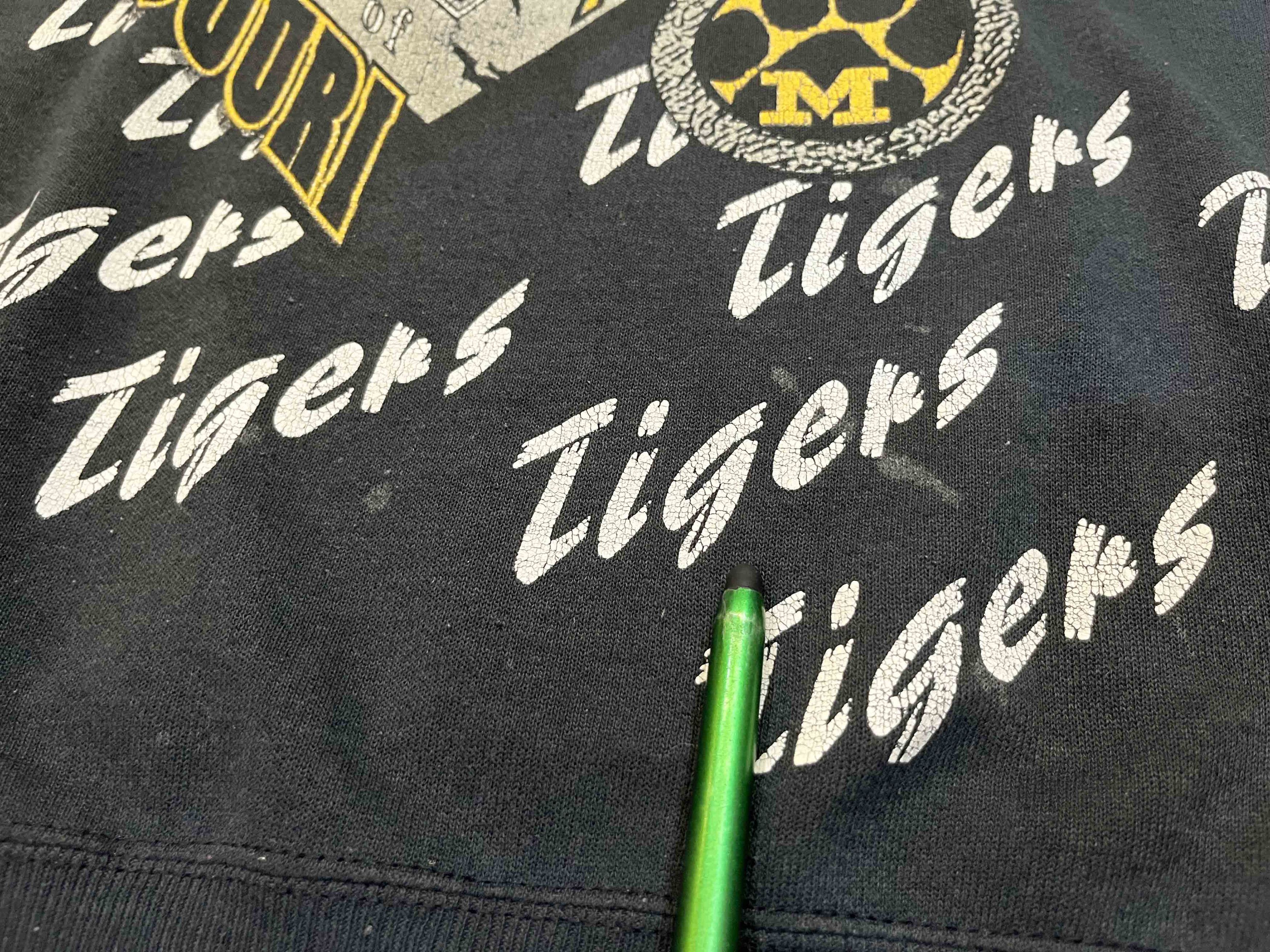 NCAA × Vintage Vintage Tee's Unlimited Missouri Tigers Crewneck Sweatshirt Size US XL / EU 56 / 4 - 8 Thumbnail