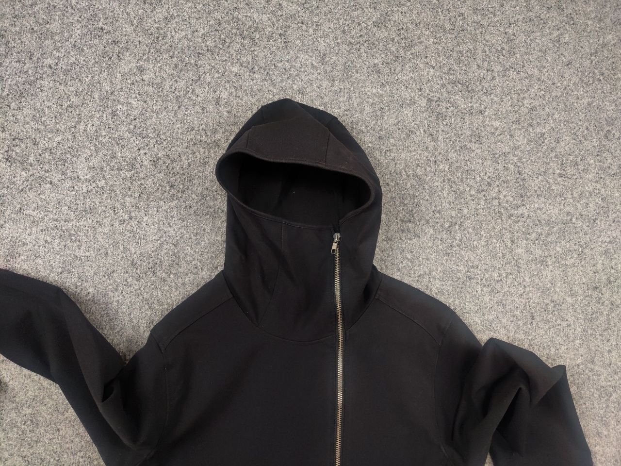 Le Grande Bleu (L.G.B.) Claudia Gudel Asymmetrical Zip Ninja Hoodie Jacket Rick MA+ Size US S / EU 44-46 / 1 - 10 Thumbnail