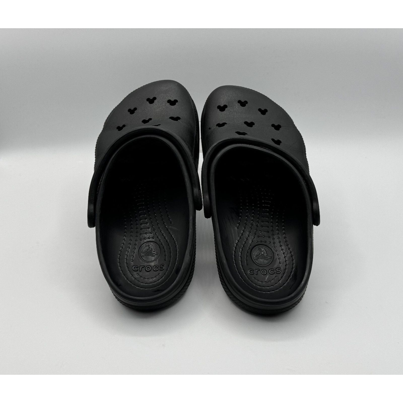 Crocs Disney Disneyland Mickey Mouse Black Plaid Crocs Classic Size US 7 / EU 40 - 4 Thumbnail