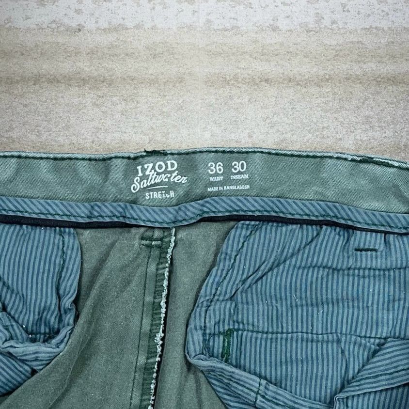 Izod Vintage Y2K Izod Khakis Pants 36x30 Relaxed Fit Green Cotton Size US 36 / EU 52 - 4 Thumbnail